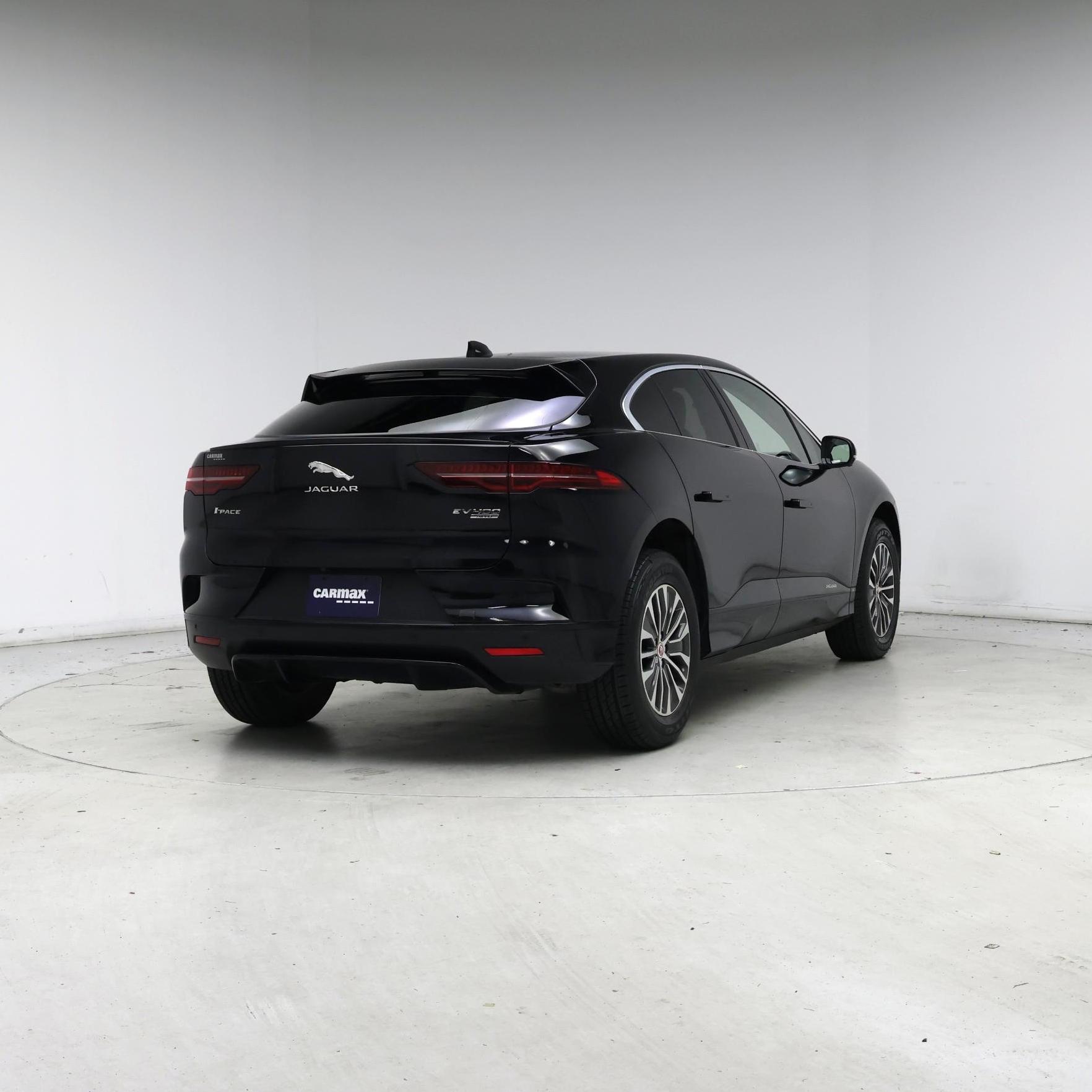 Thumbnail: 2020 Jaguar I-Pace - 8