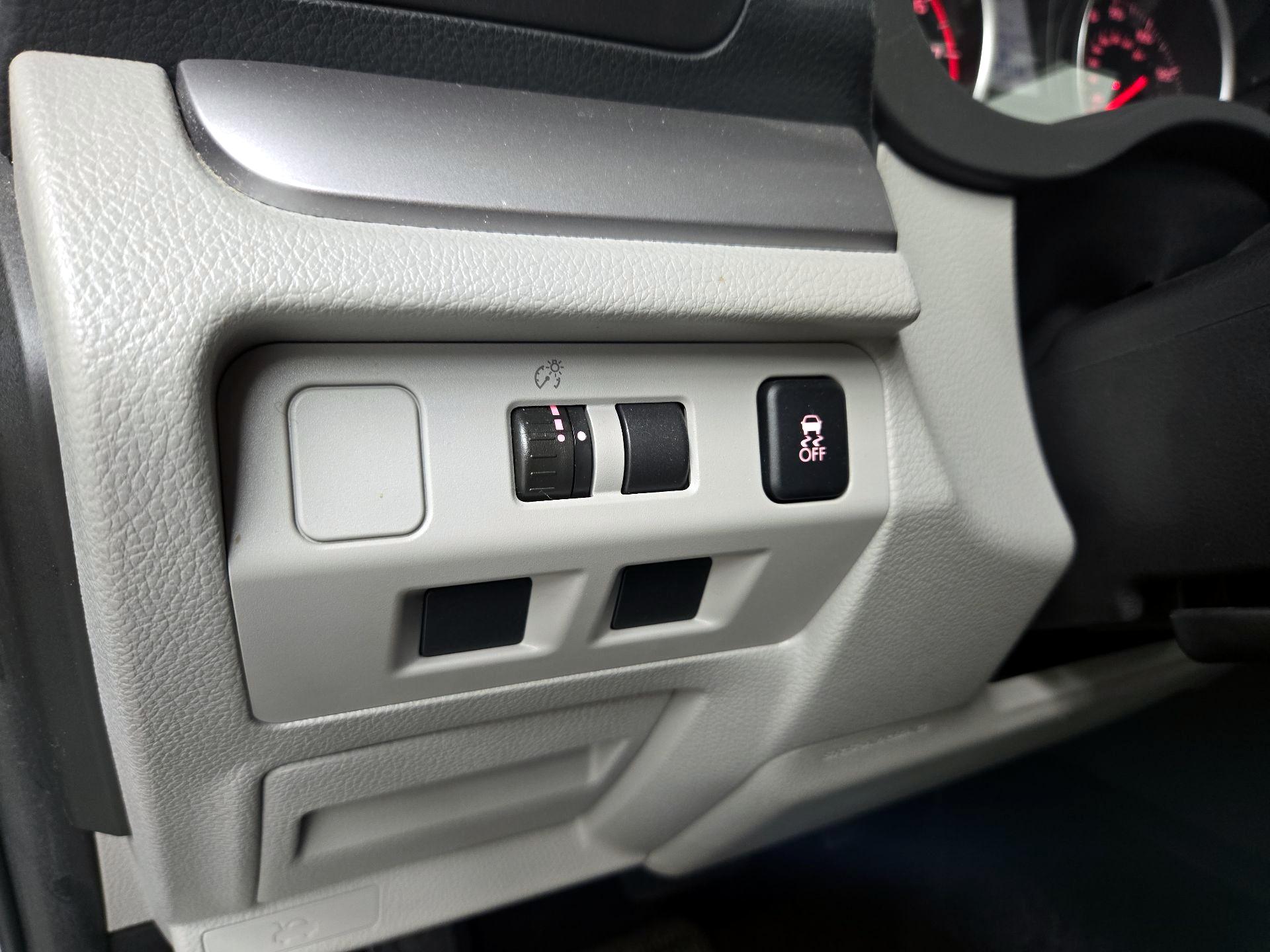 Thumbnail: 2015 Subaru Forester - 13