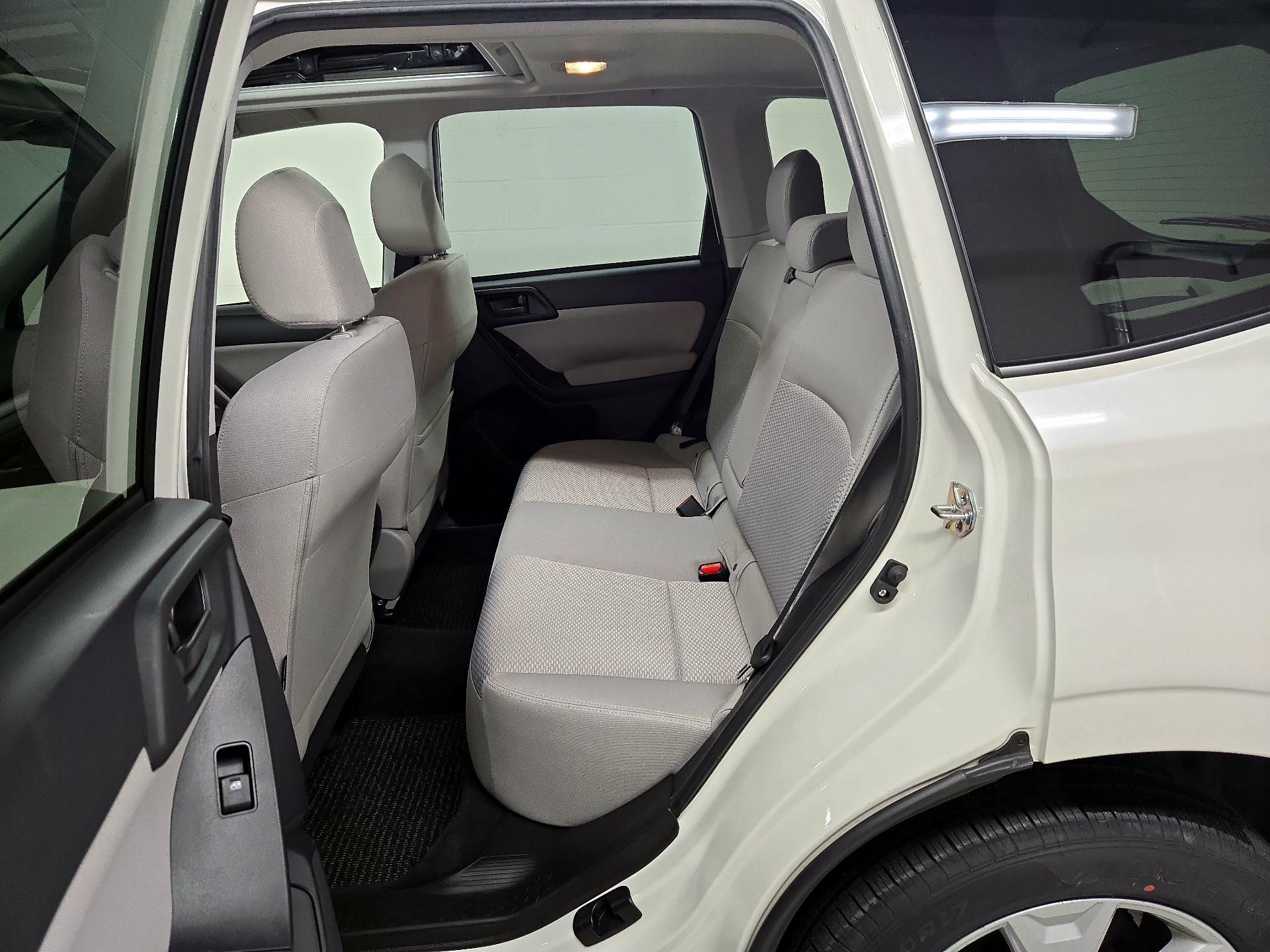 Thumbnail: 2015 Subaru Forester - 20