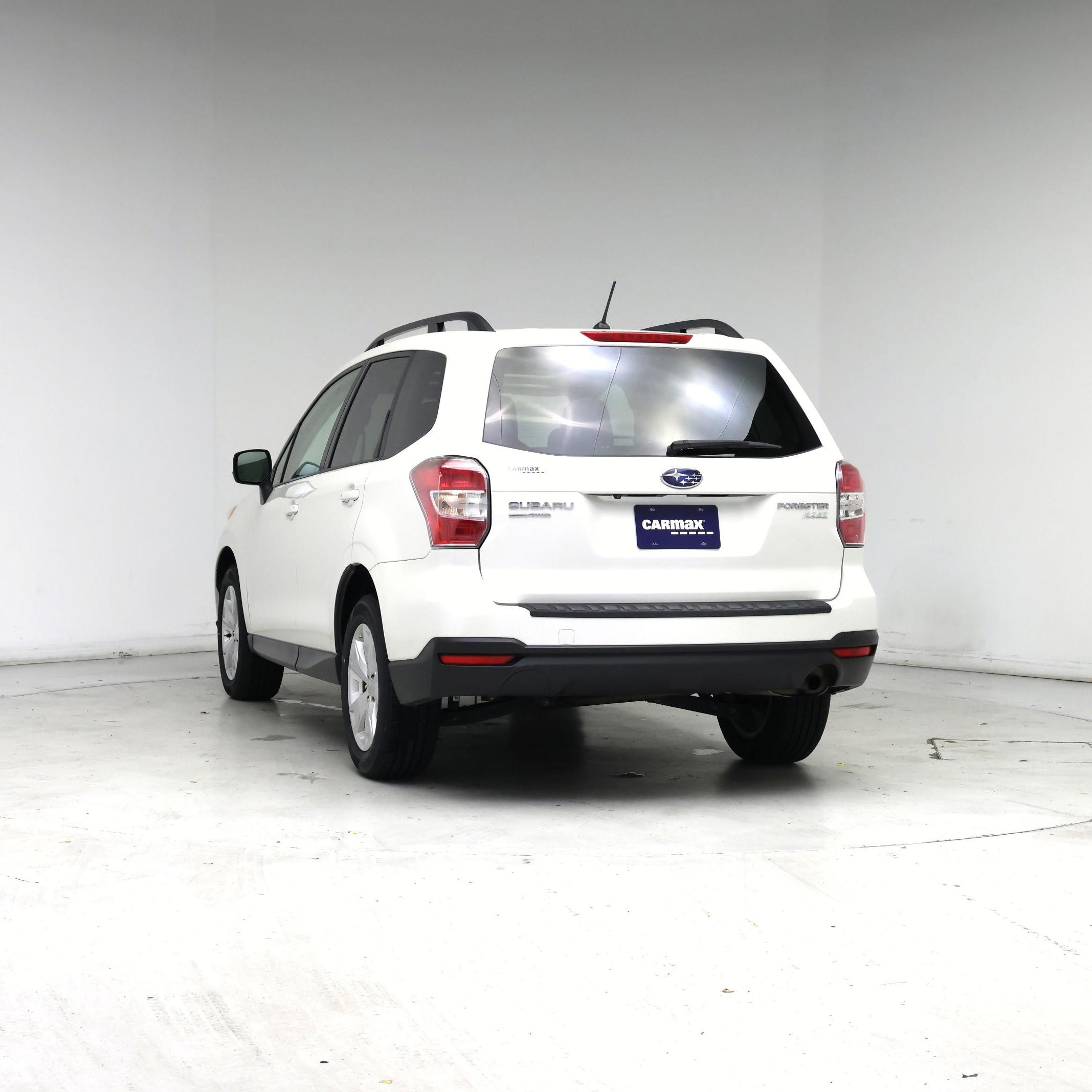 Thumbnail: 2015 Subaru Forester - 6