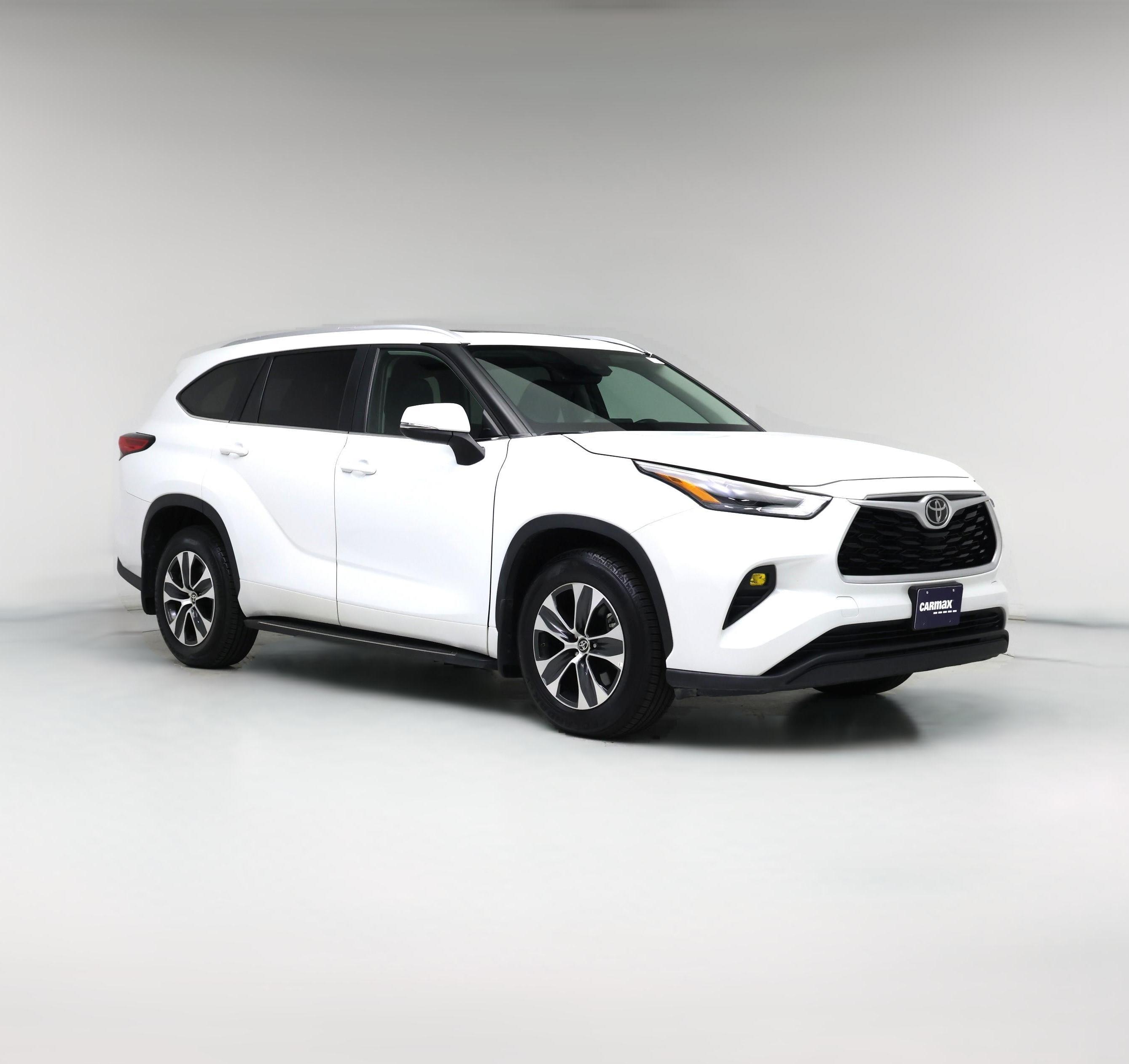 Thumbnail: 2023 Toyota Highlander - 1