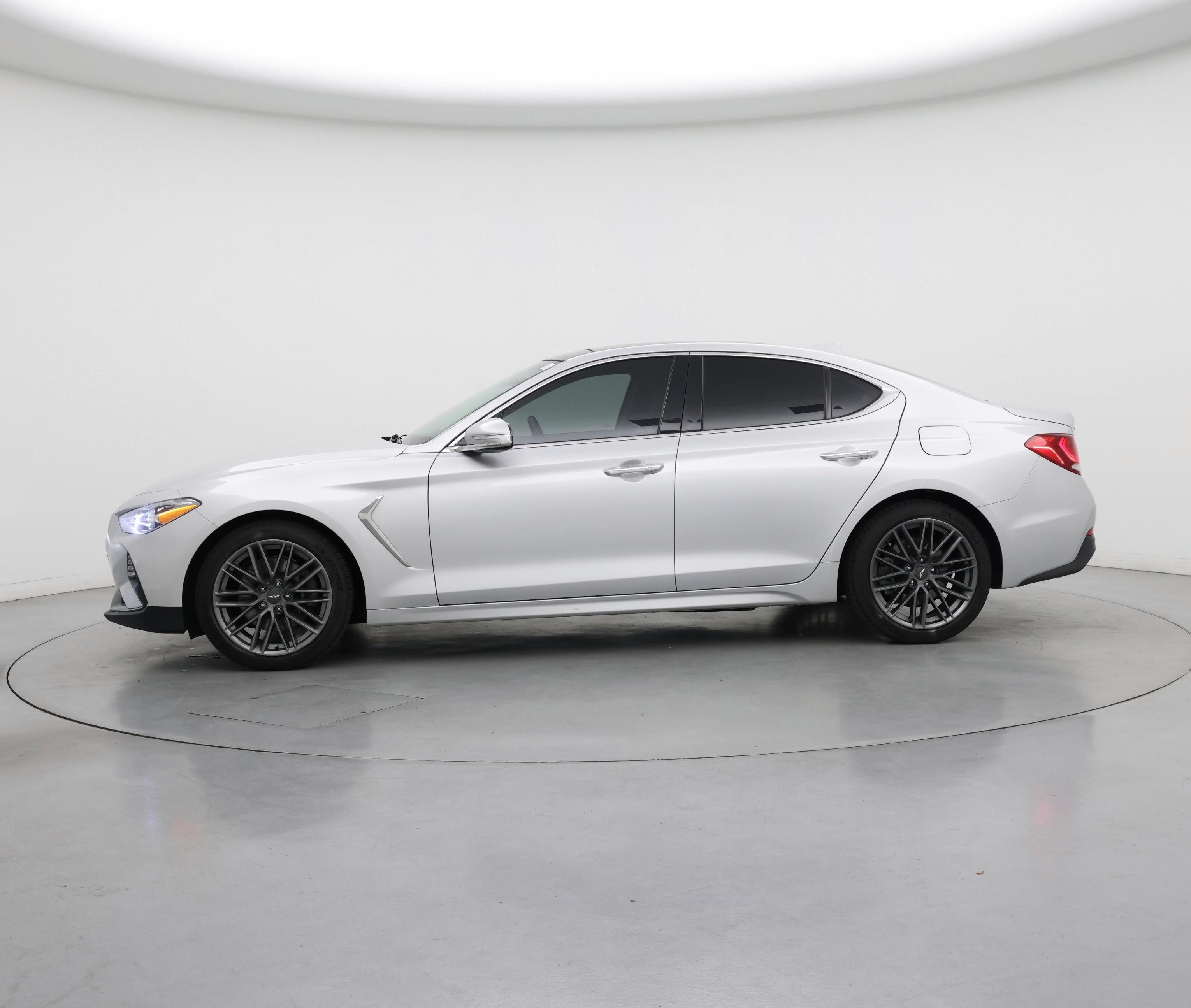 Thumbnail: 2019 Genesis G70 - 3