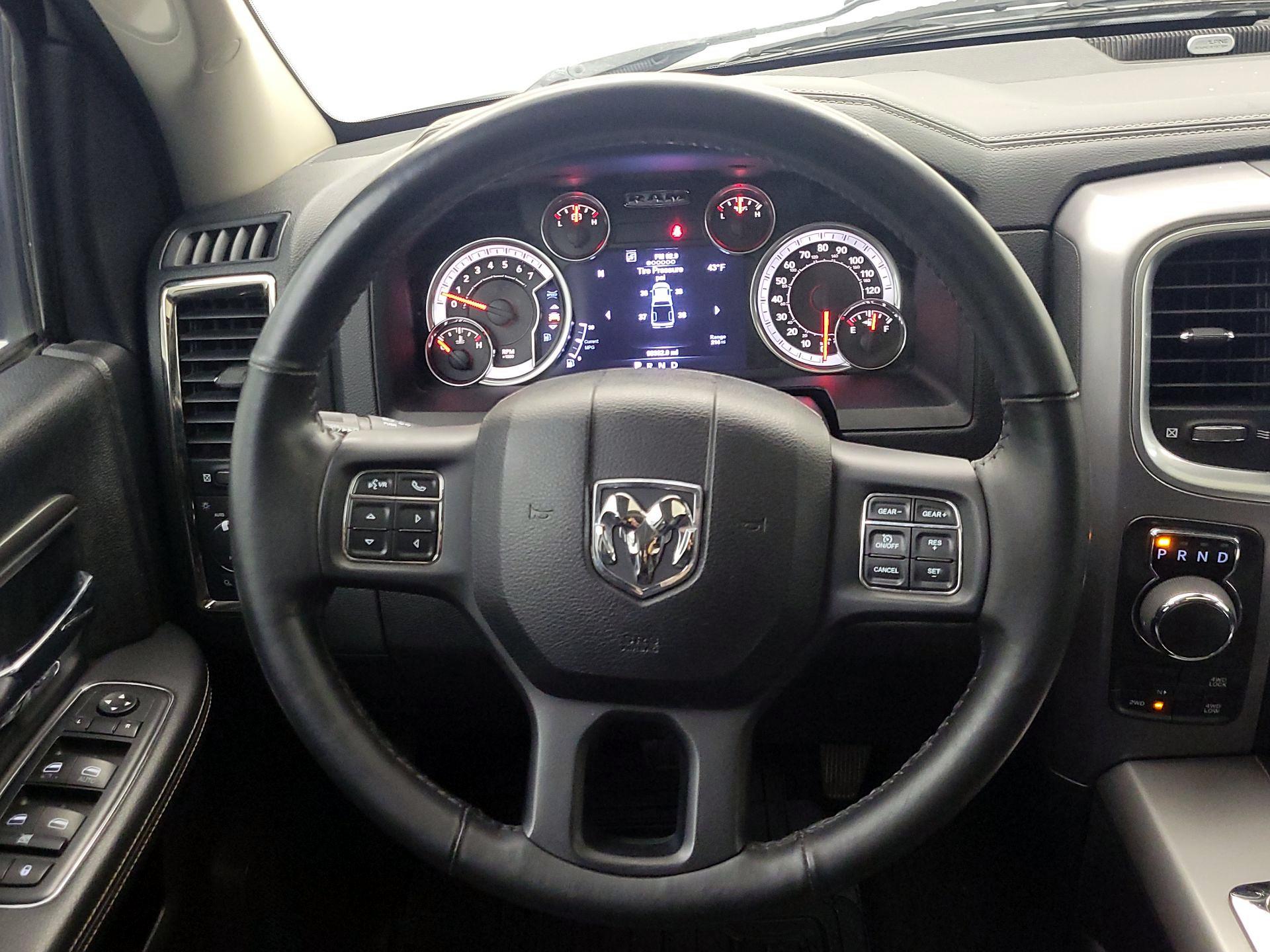 Thumbnail: 2015 RAM 1500 - 10