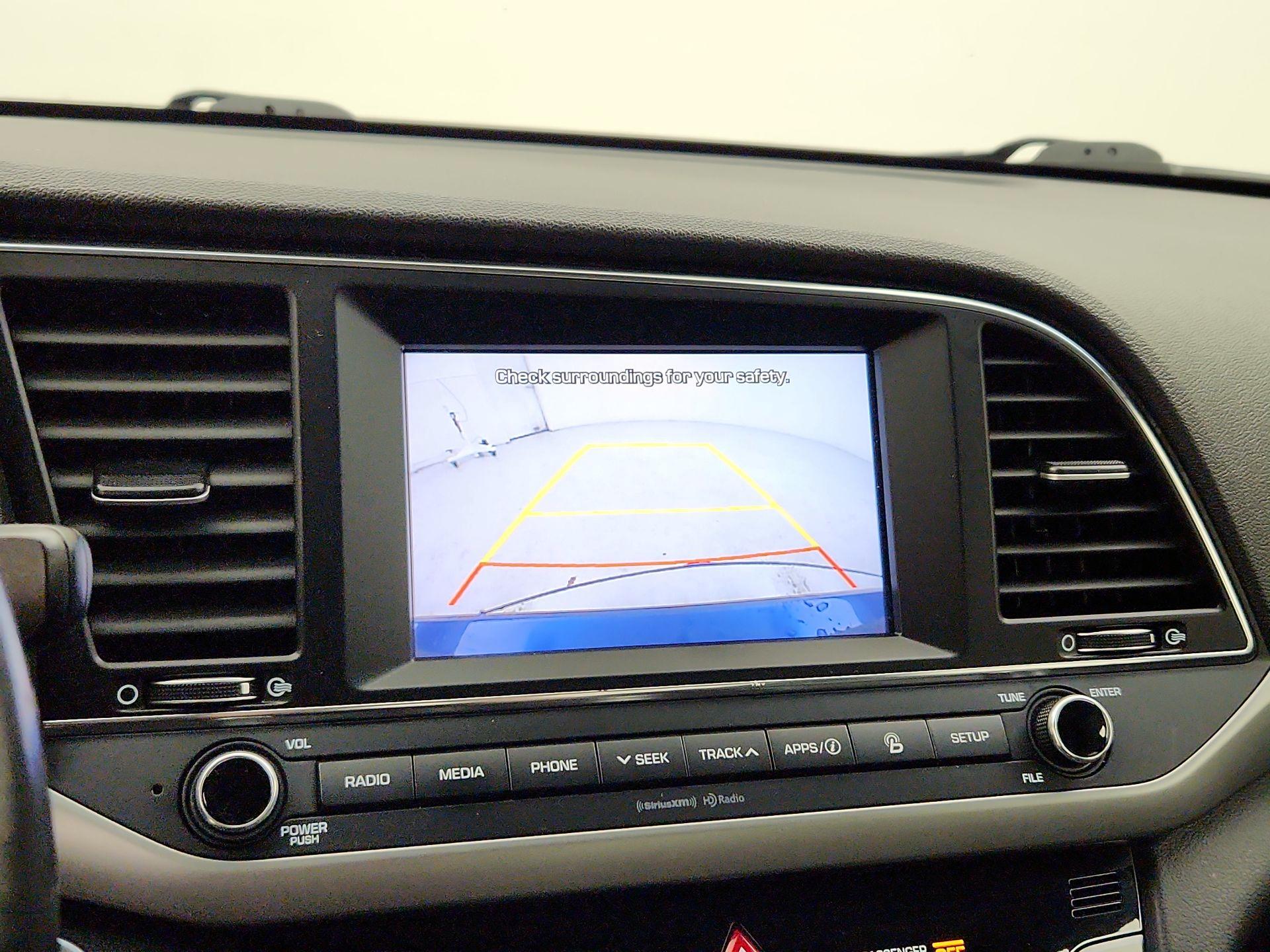 Thumbnail: 2017 Hyundai Elantra - 14