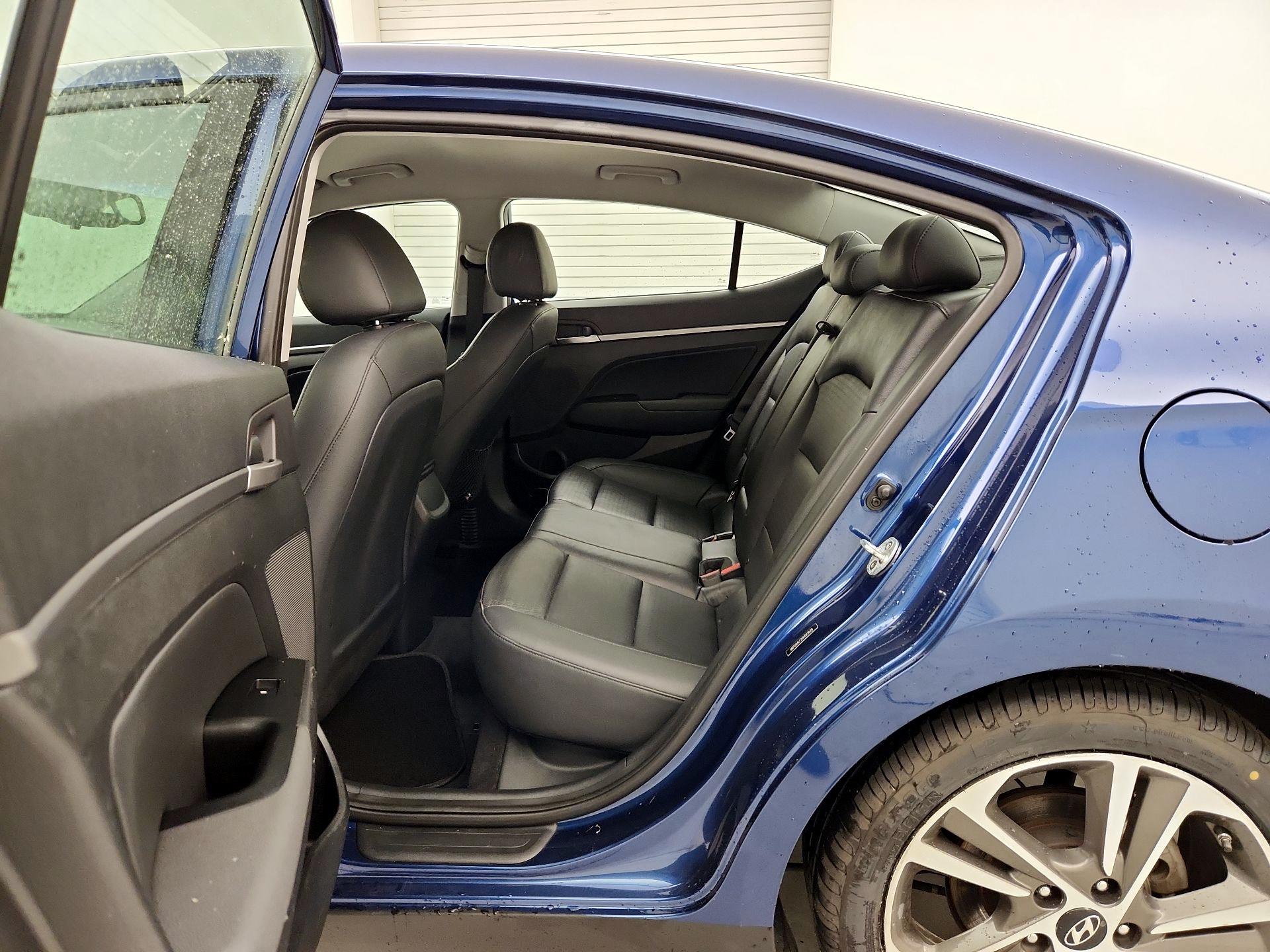 Thumbnail: 2017 Hyundai Elantra - 19