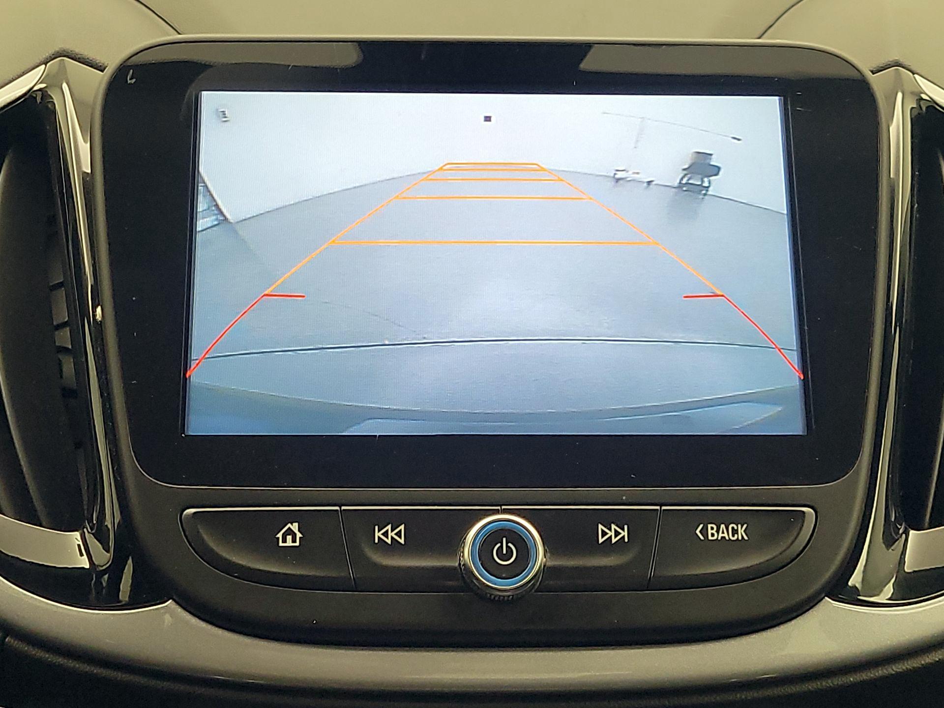 Thumbnail: 2017 Chevrolet Volt - 15