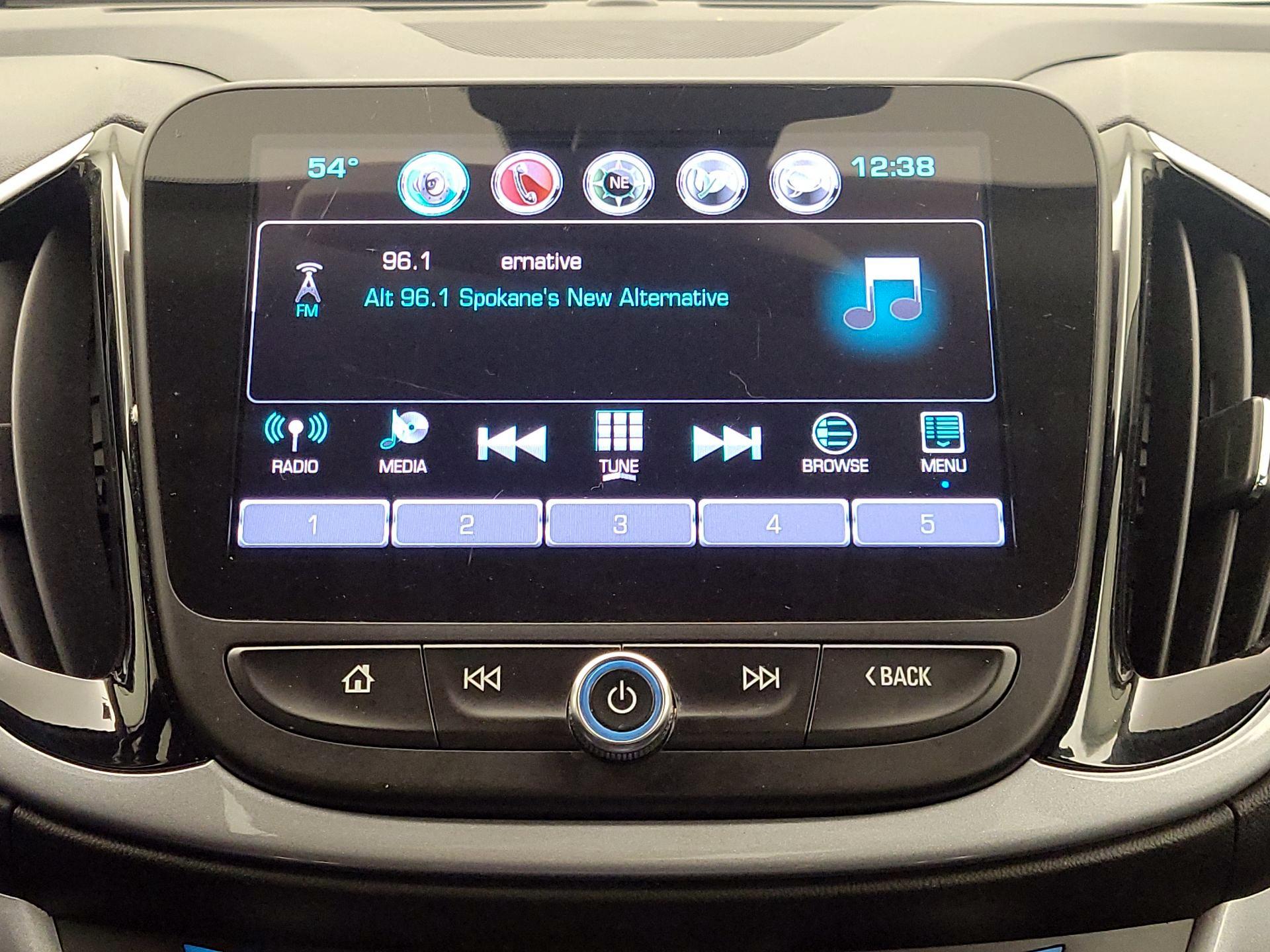 Thumbnail: 2017 Chevrolet Volt - 16