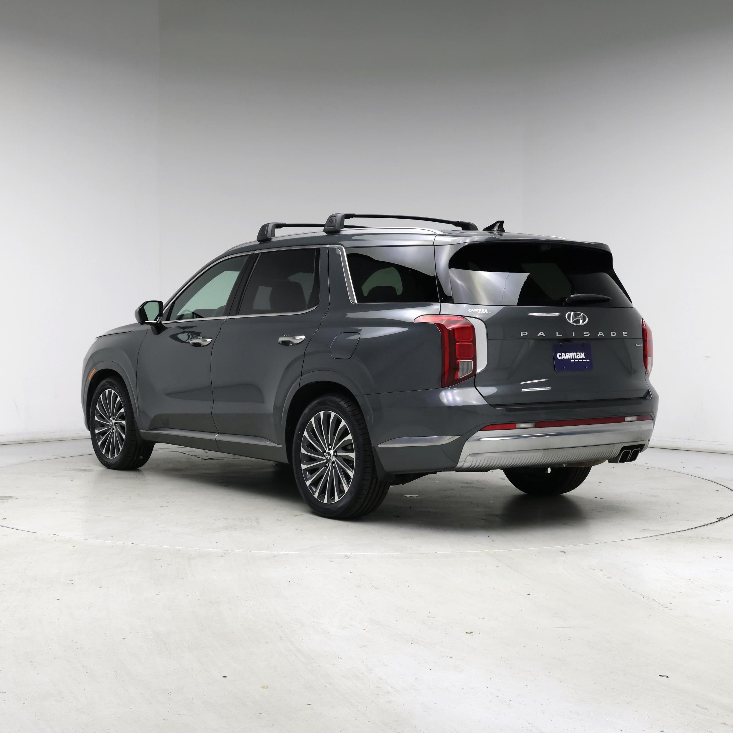 Thumbnail: 2023 Hyundai Palisade - 2