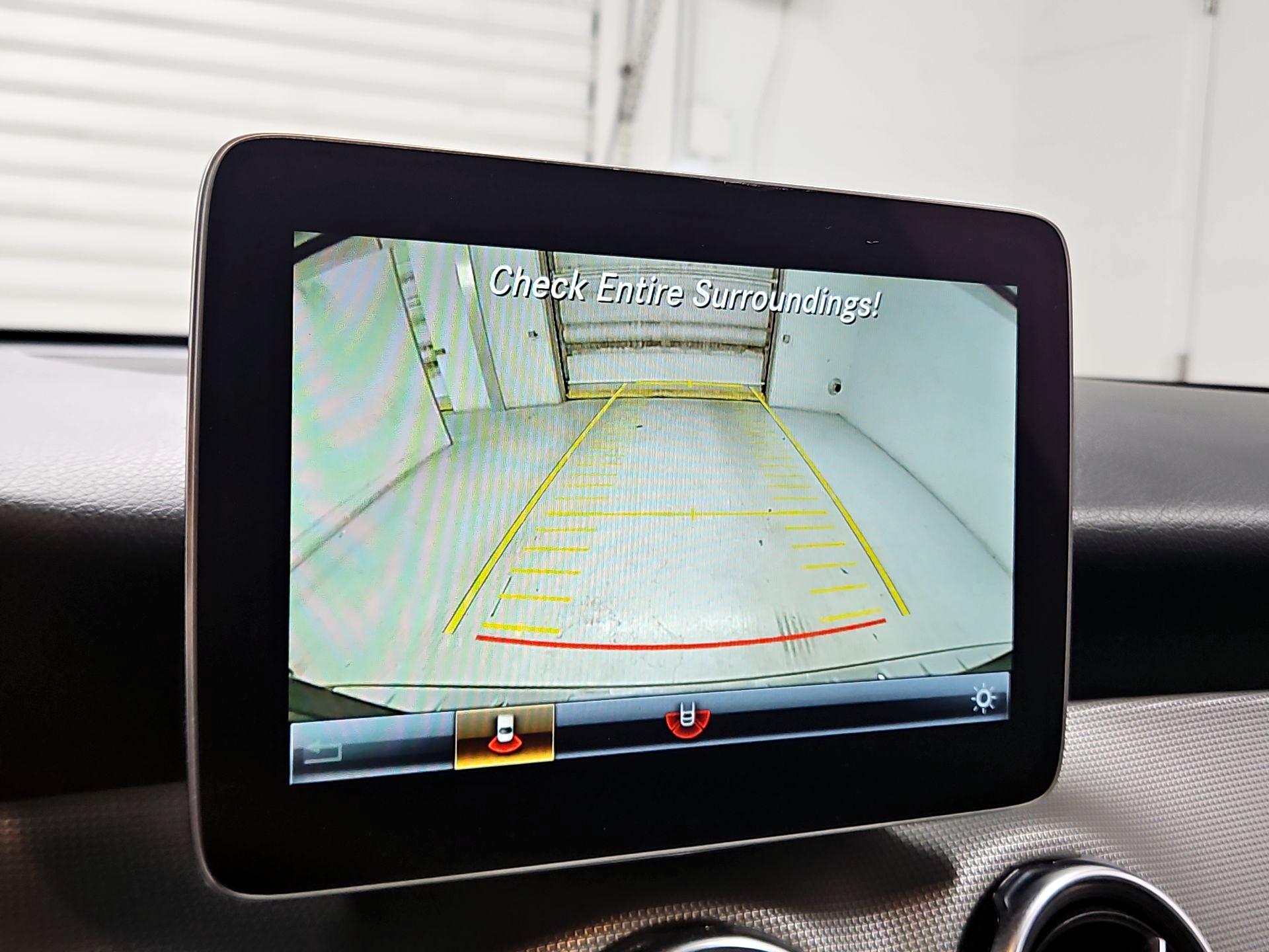 Thumbnail: 2019 Mercedes-Benz GLA - 14