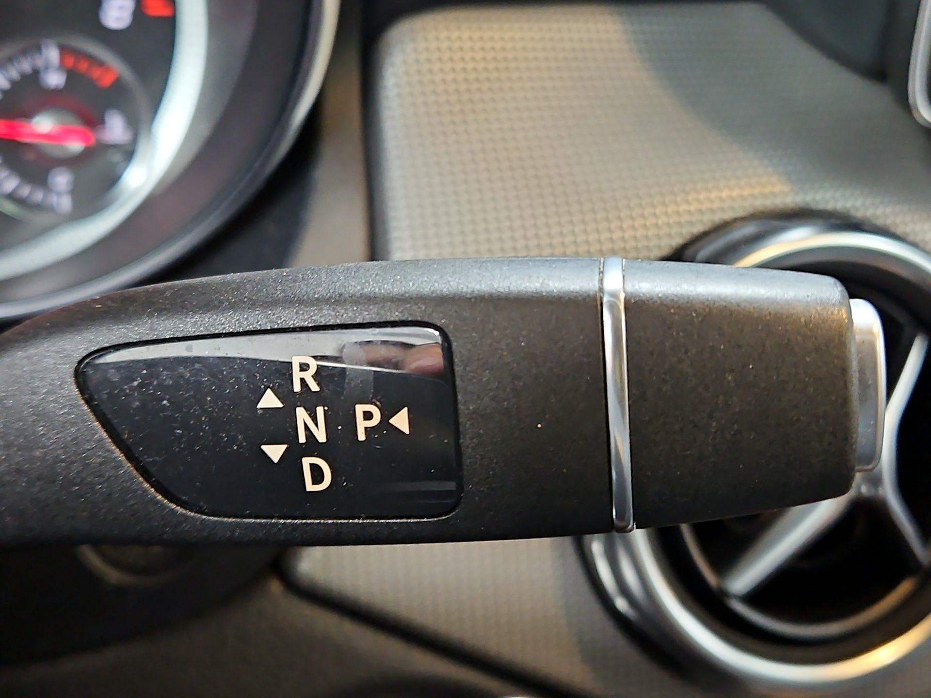 Thumbnail: 2019 Mercedes-Benz GLA - 17