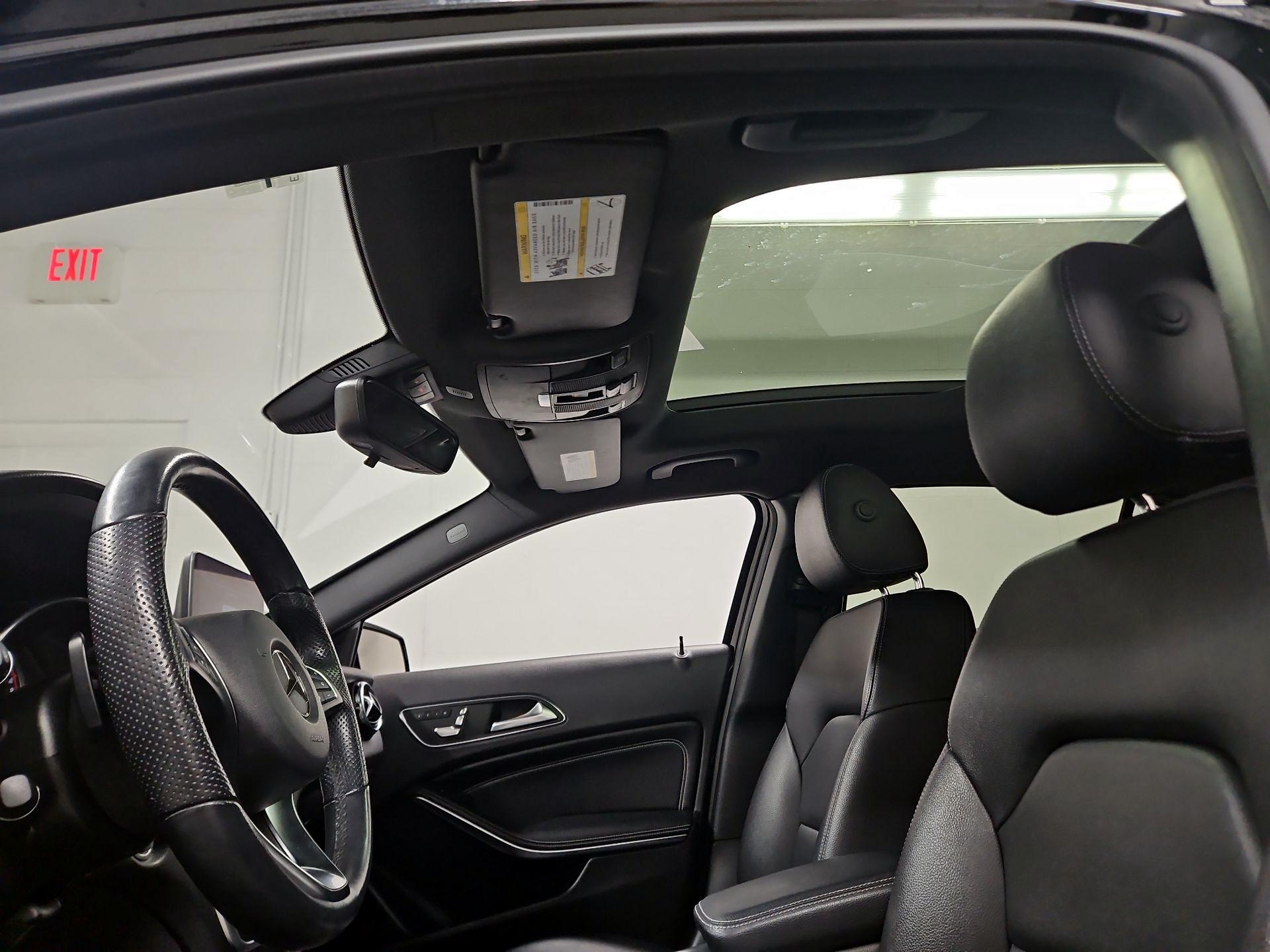 Thumbnail: 2019 Mercedes-Benz GLA - 19