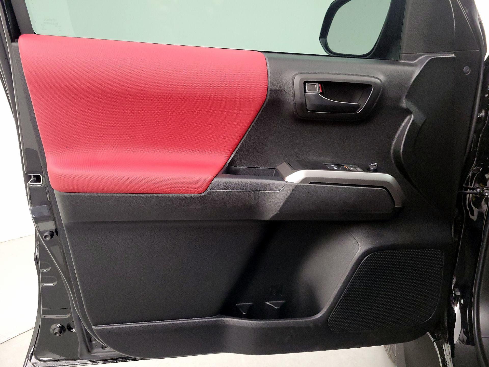 Thumbnail: 2023 Toyota Tacoma - 12