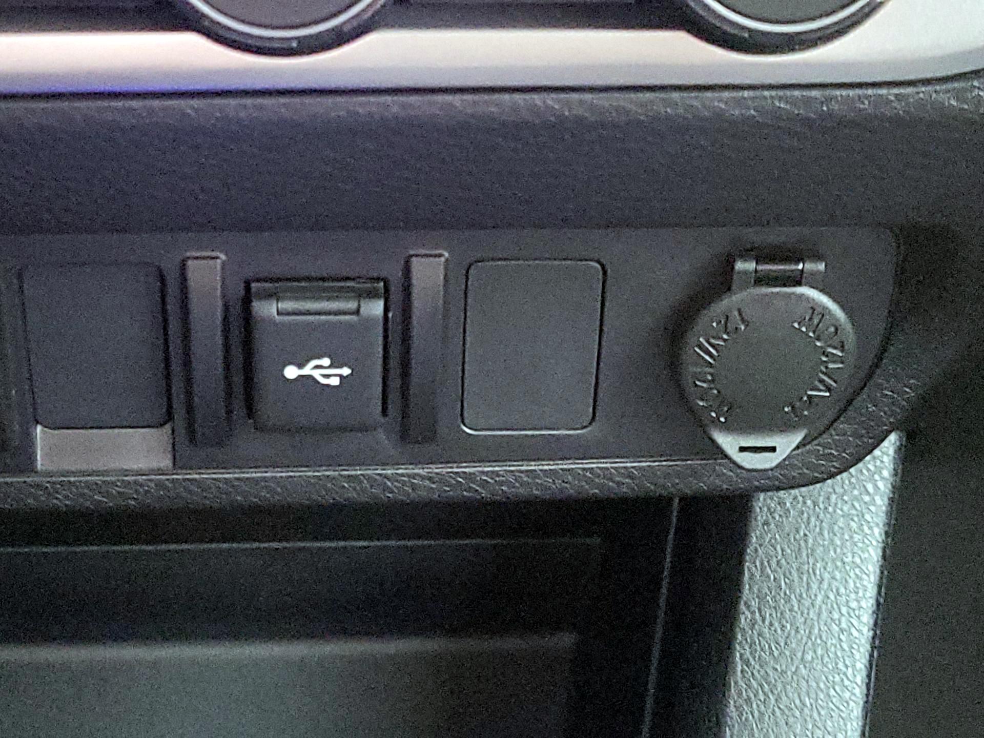 Thumbnail: 2023 Toyota Tacoma - 19