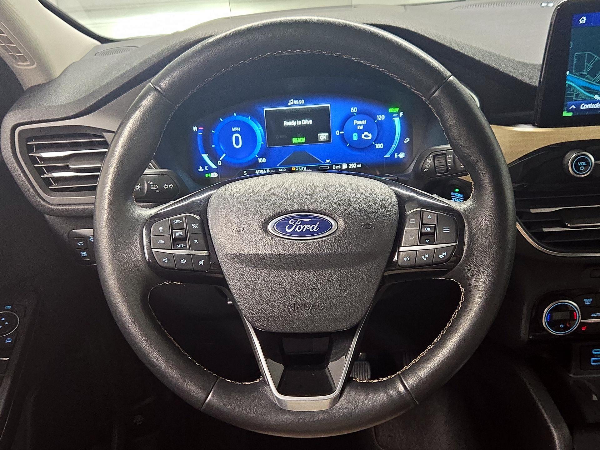 Thumbnail: 2021 Ford Escape - 10