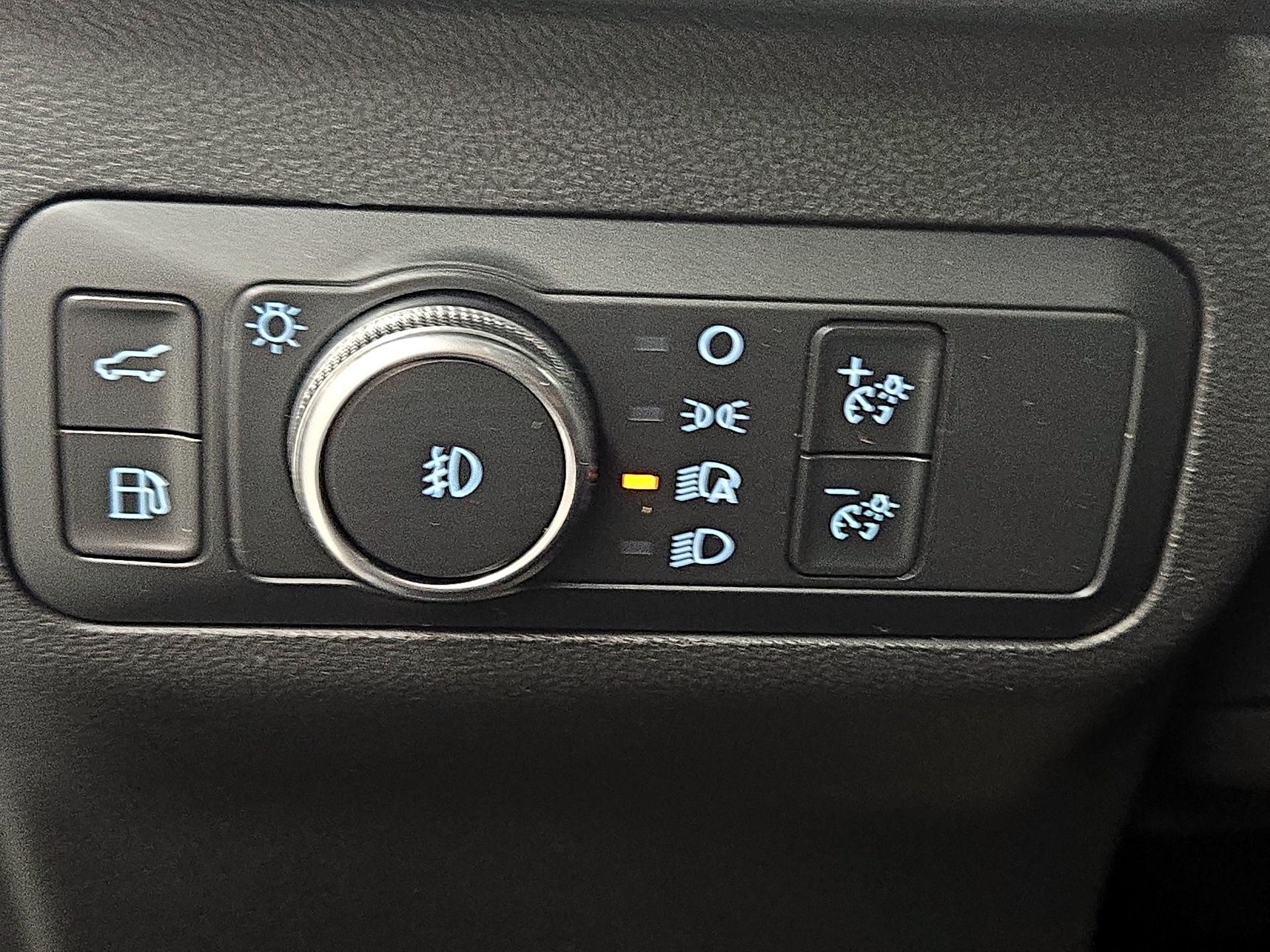 Thumbnail: 2021 Ford Escape - 13