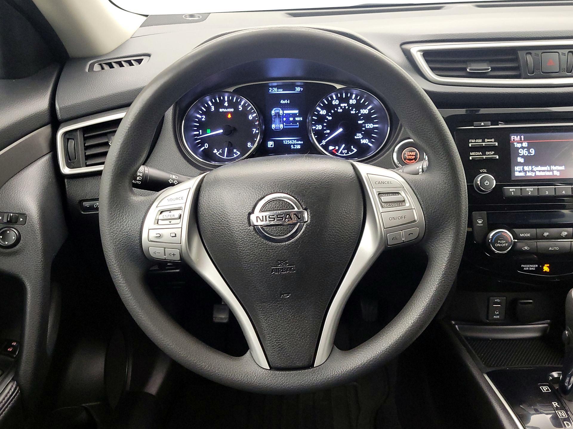 Thumbnail: 2014 Nissan Rogue - 10