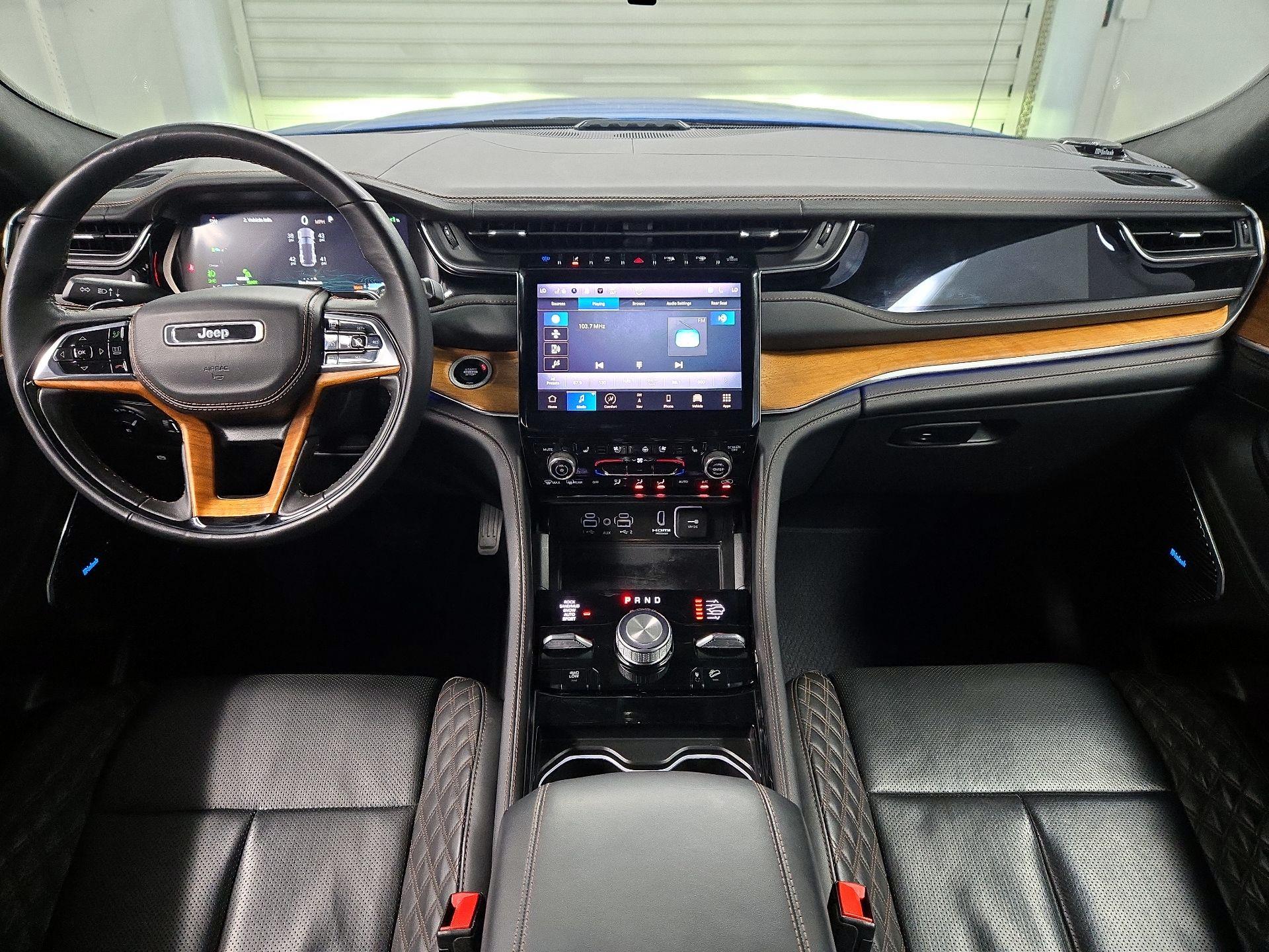 Thumbnail: 2023 Jeep Grand Cherokee - 9