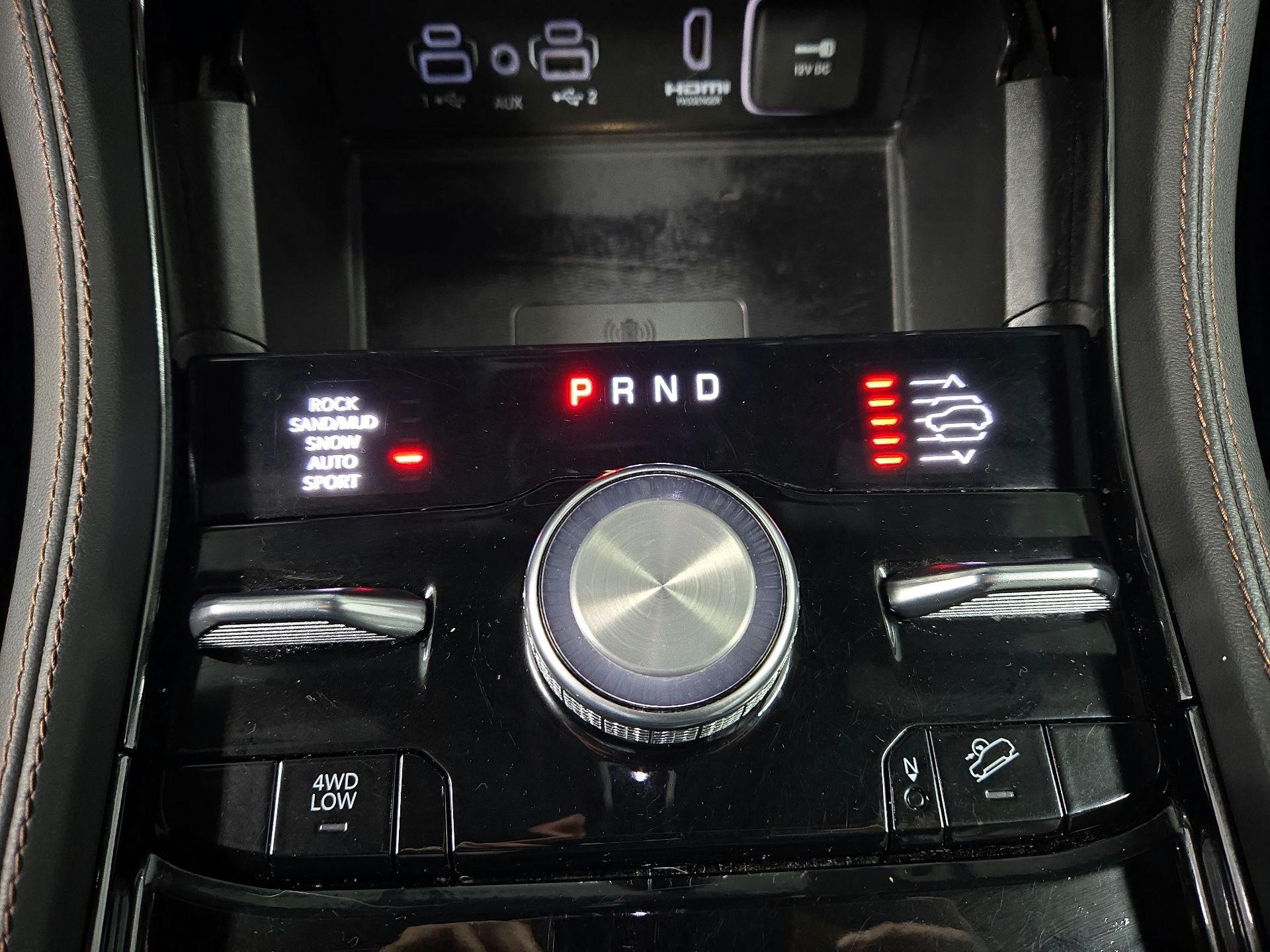 Thumbnail: 2023 Jeep Grand Cherokee - 18