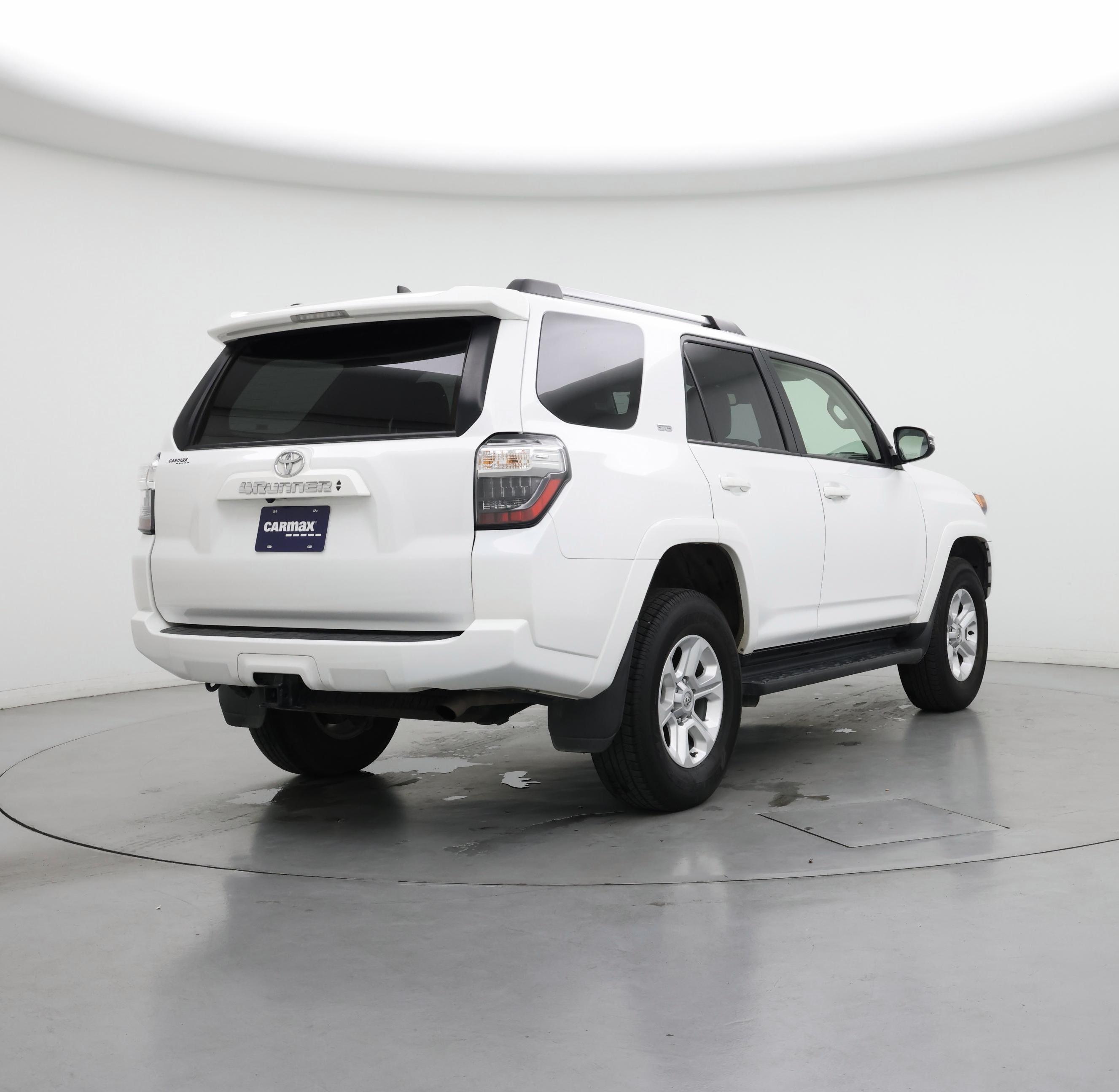 Thumbnail: 2024 Toyota 4Runner - 8