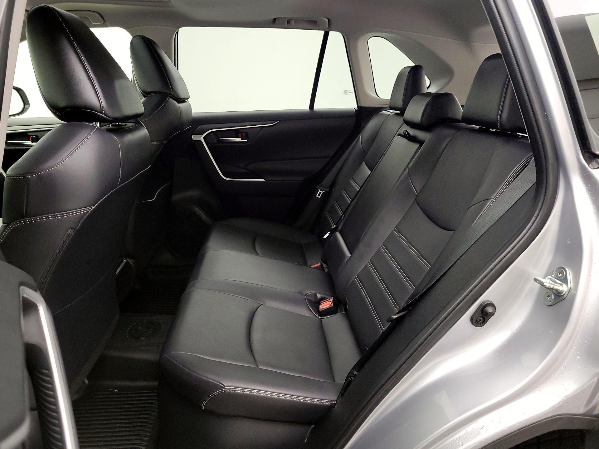 Thumbnail: 2023 Toyota RAV4 - 20