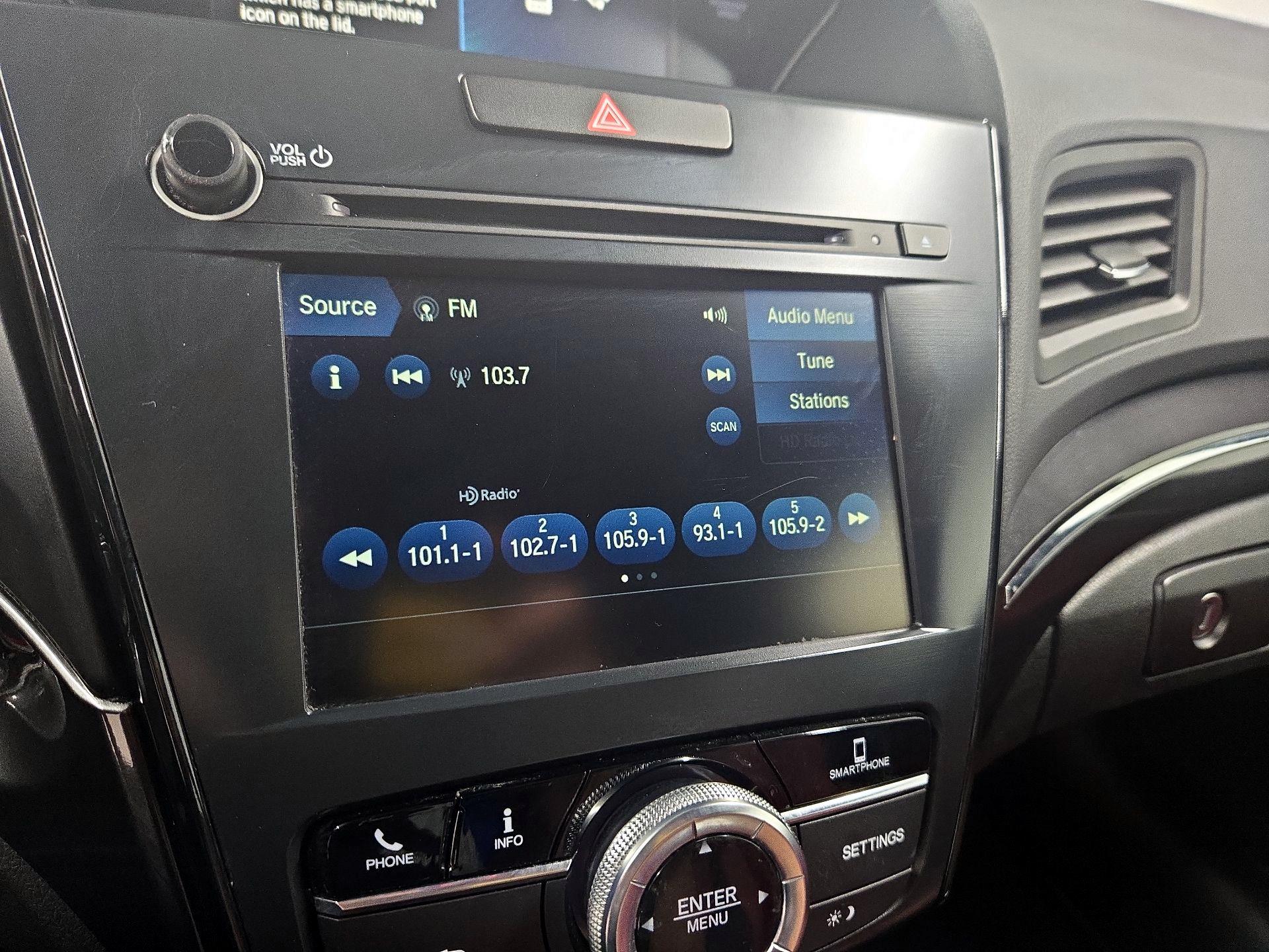 Thumbnail: 2022 Acura ILX - 15