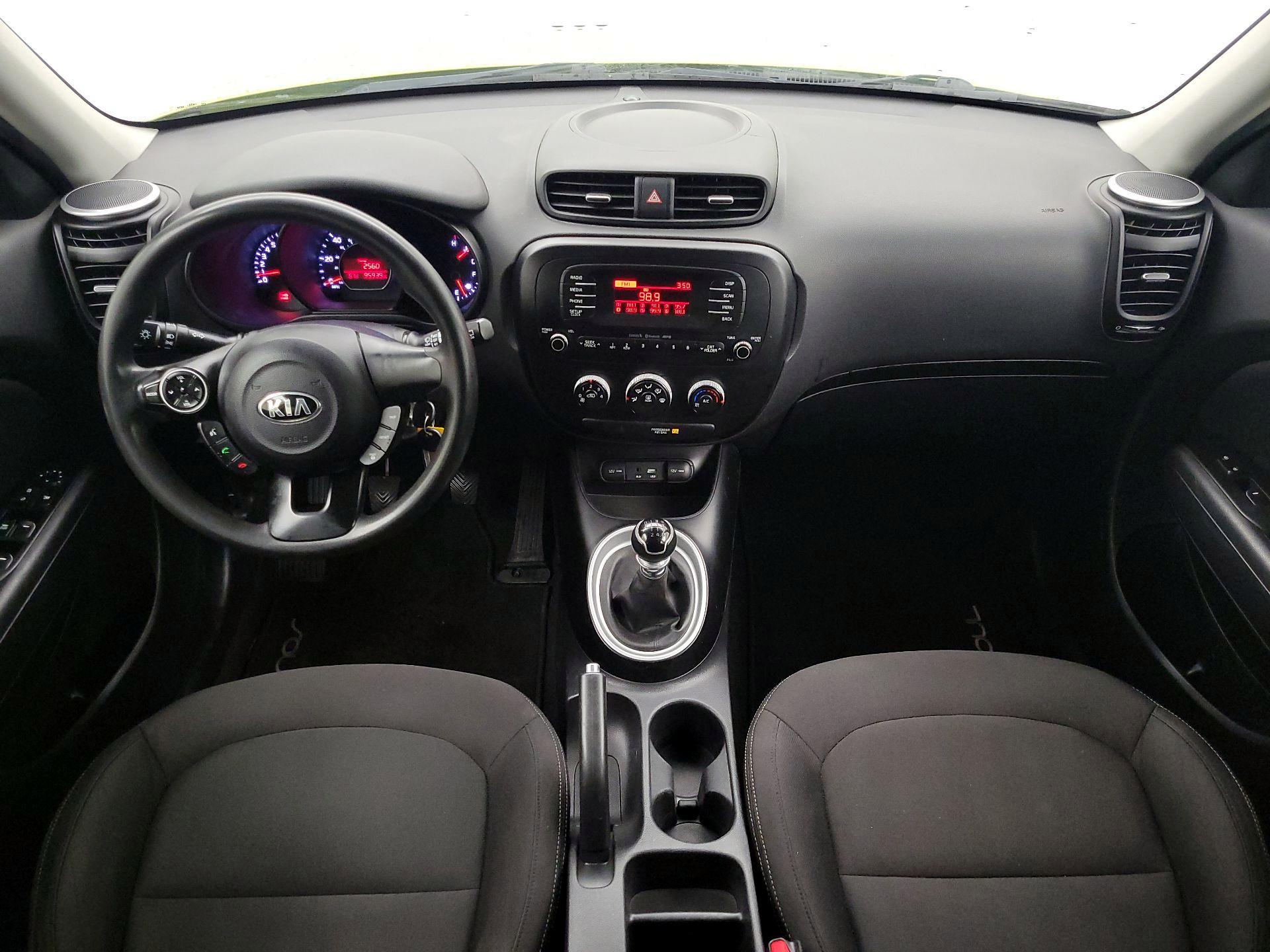 Thumbnail: 2015 Kia Soul - 9