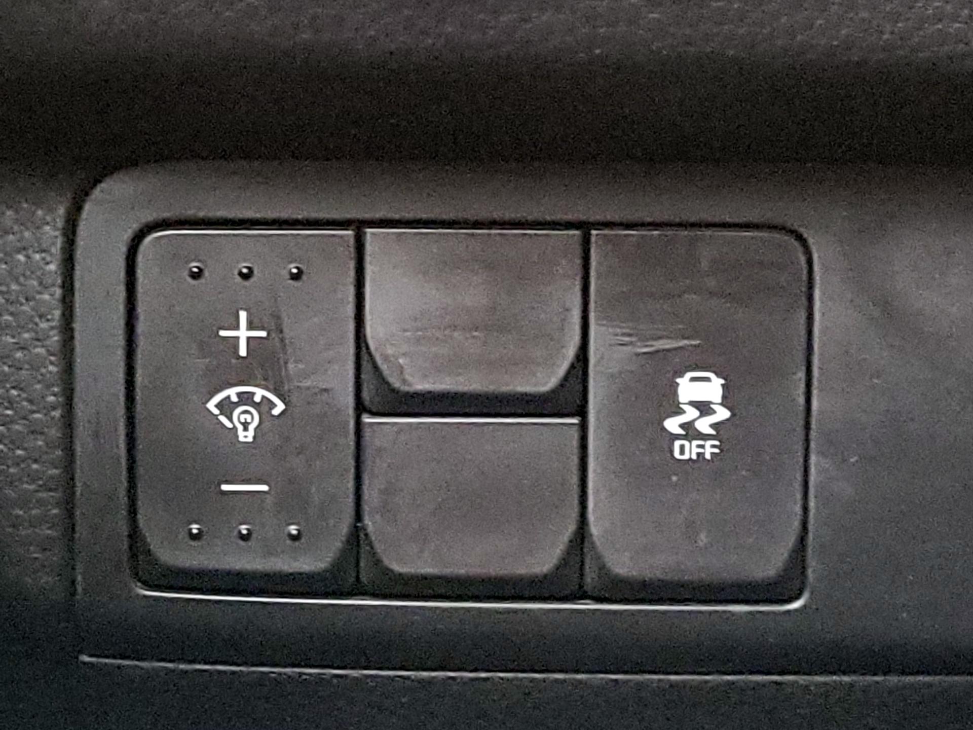 Thumbnail: 2015 Kia Soul - 13