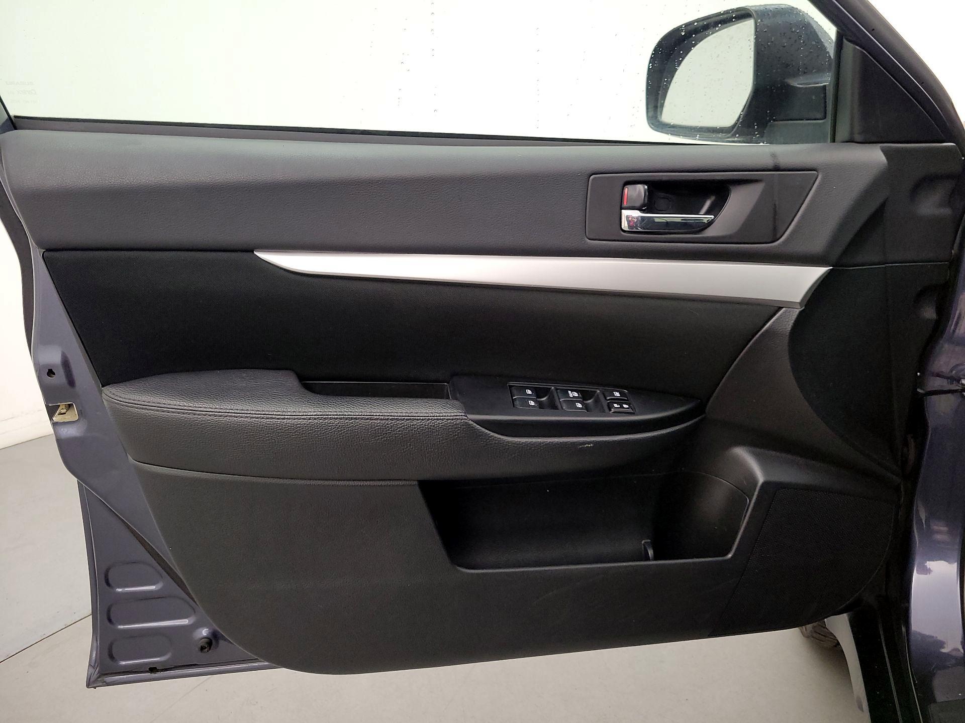 Thumbnail: 2014 Subaru Outback - 12