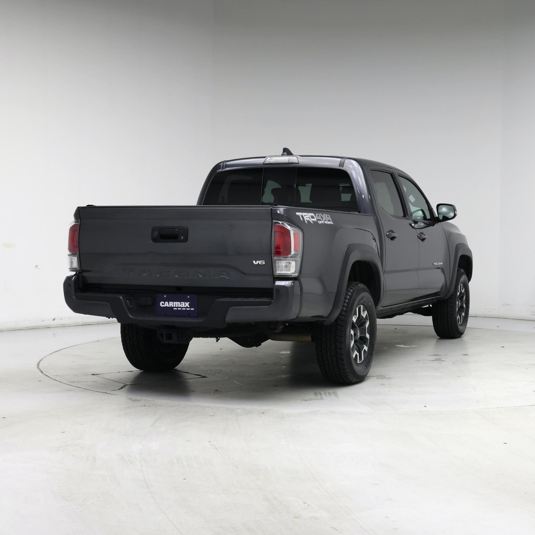 Thumbnail: 2022 Toyota Tacoma - 8