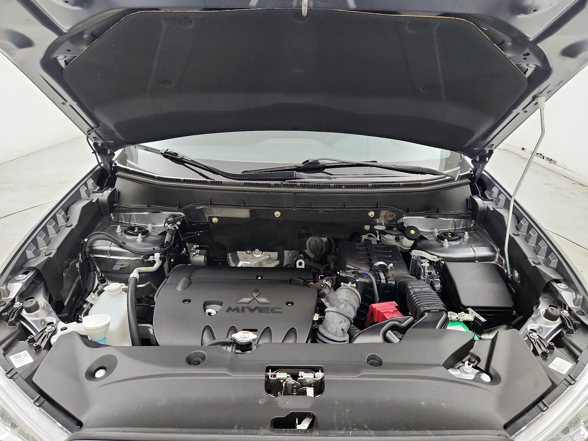 Thumbnail: 2019 Mitsubishi Outlander Sport - 20