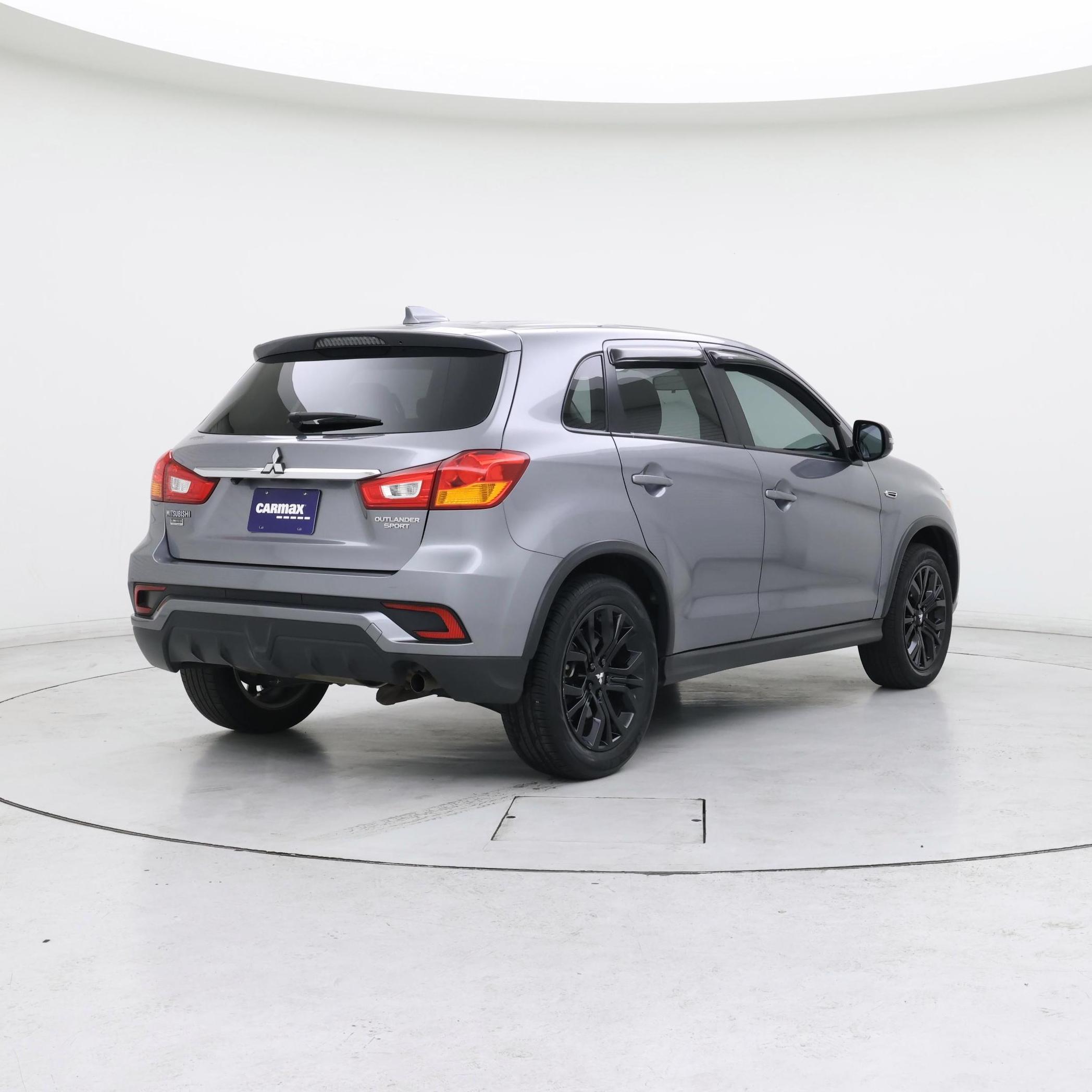 Thumbnail: 2019 Mitsubishi Outlander Sport - 8