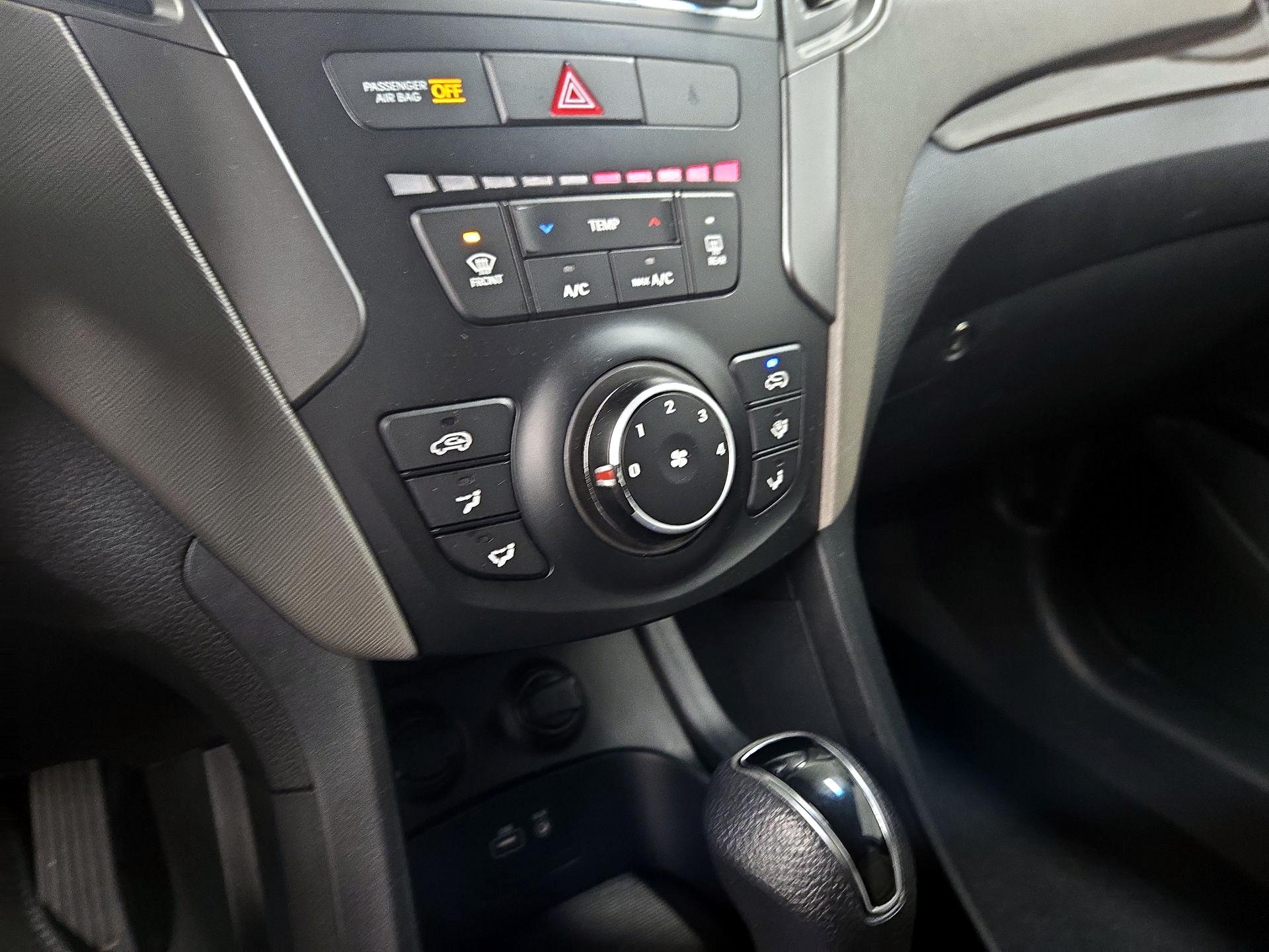 Thumbnail: 2017 Hyundai Santa Fe - 16