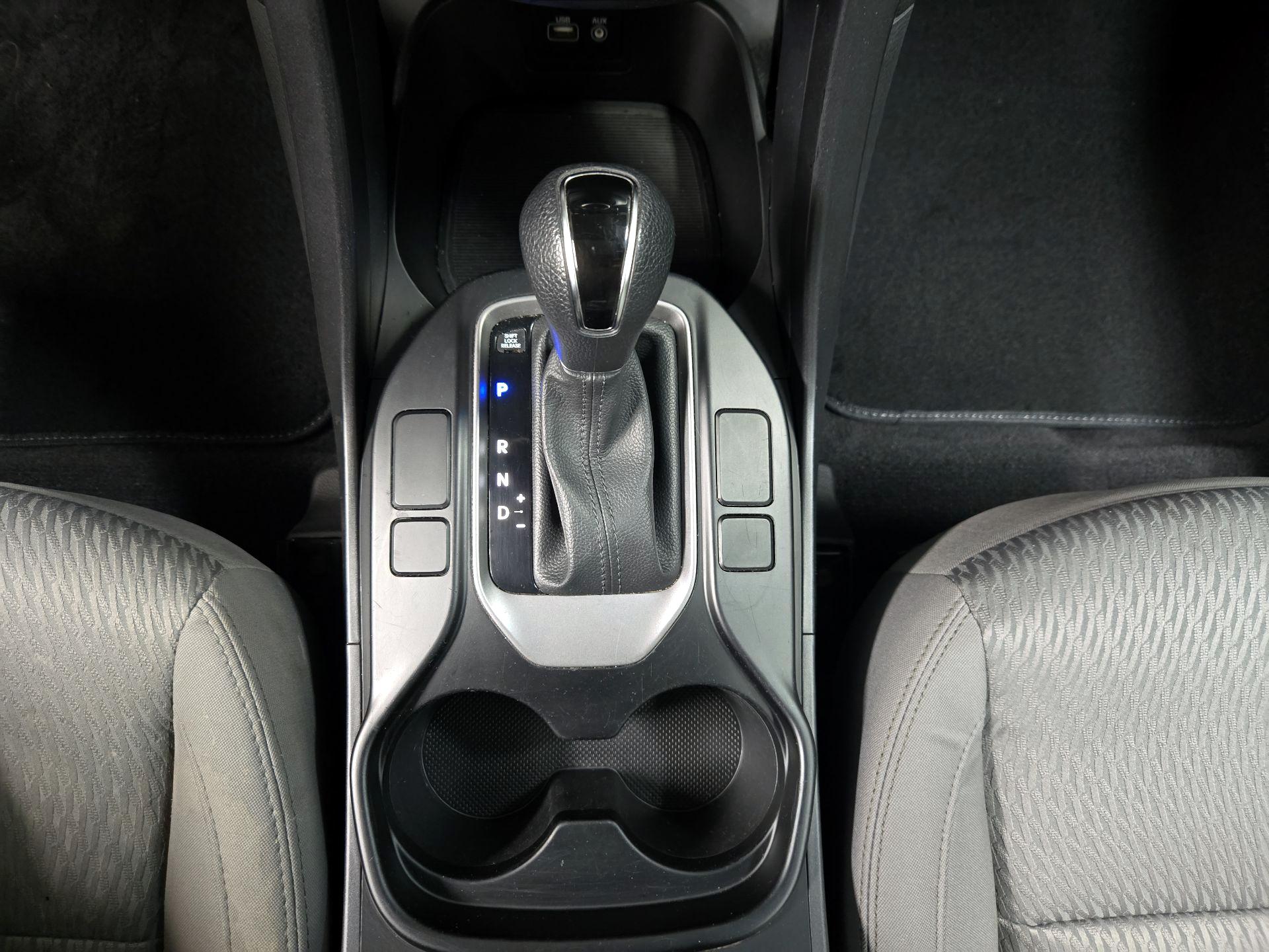 Thumbnail: 2017 Hyundai Santa Fe - 17