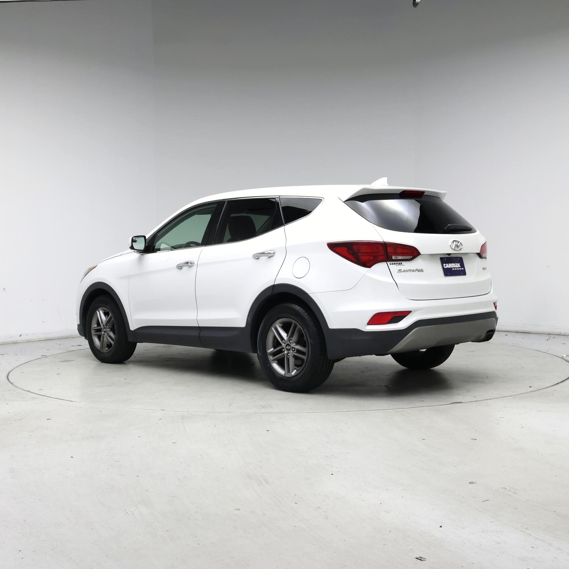 Thumbnail: 2017 Hyundai Santa Fe - 2