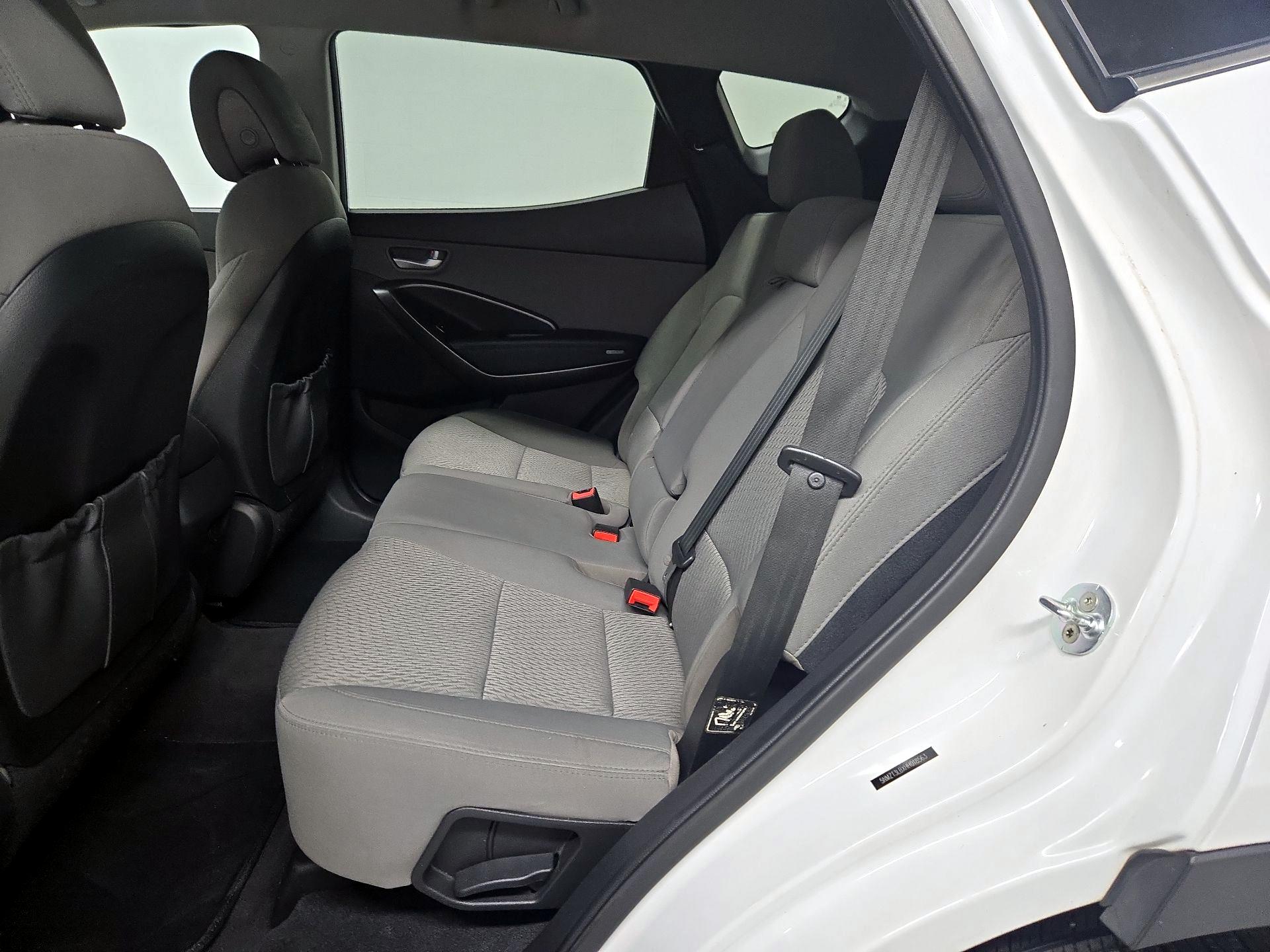 Thumbnail: 2017 Hyundai Santa Fe - 19