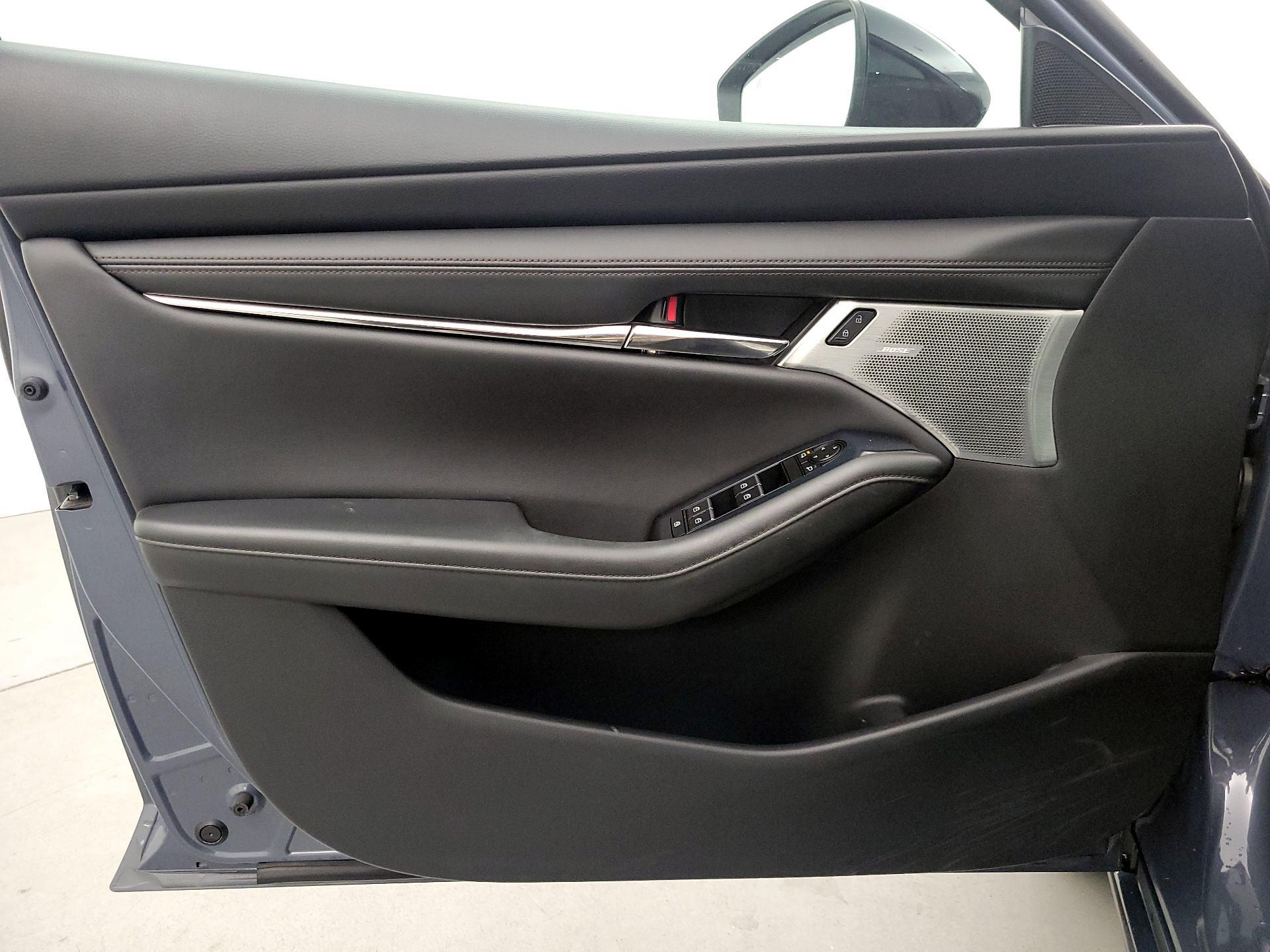 Thumbnail: 2021 Mazda Mazda3 - 12