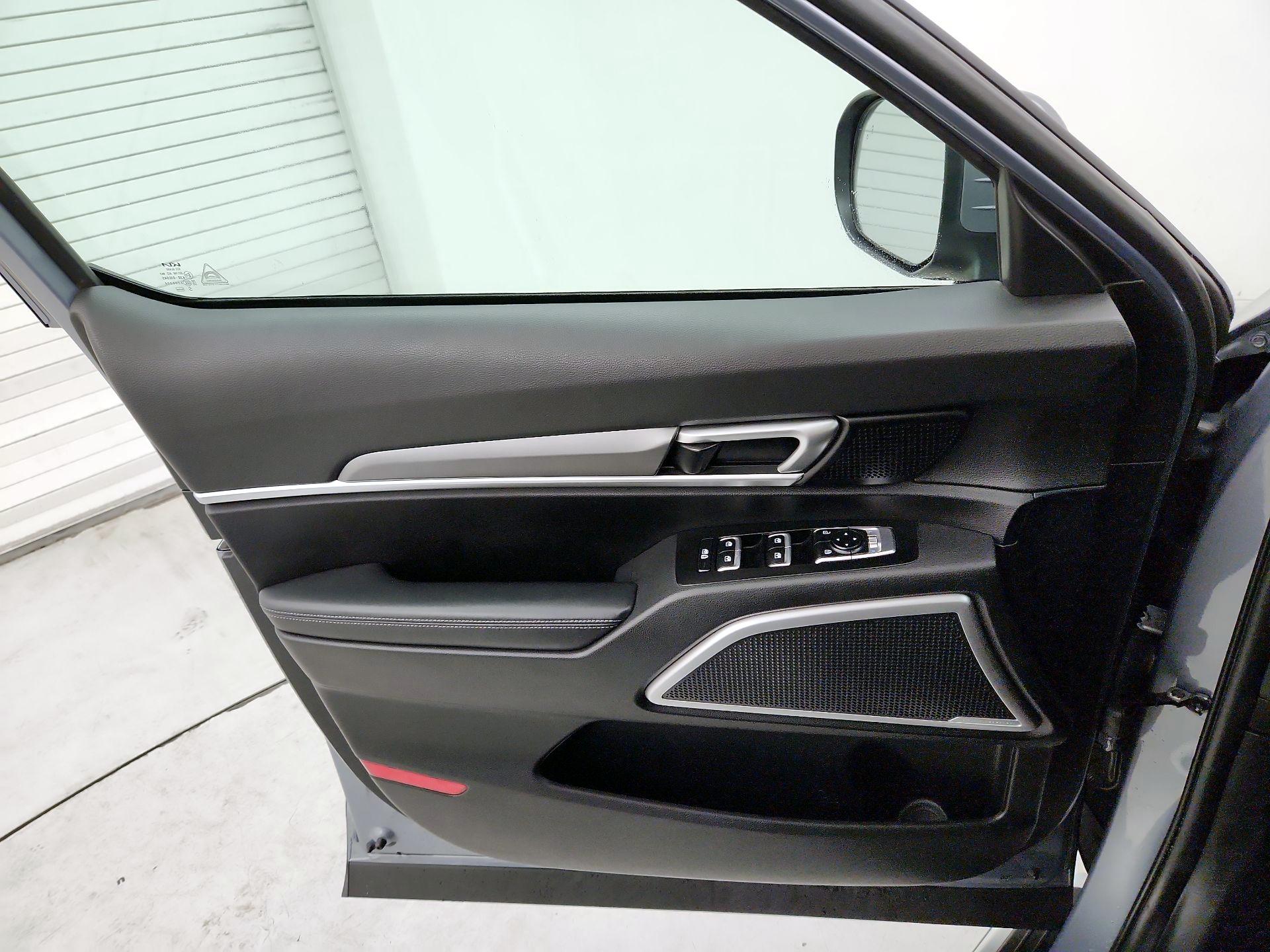 Thumbnail: 2022 Kia Telluride - 12