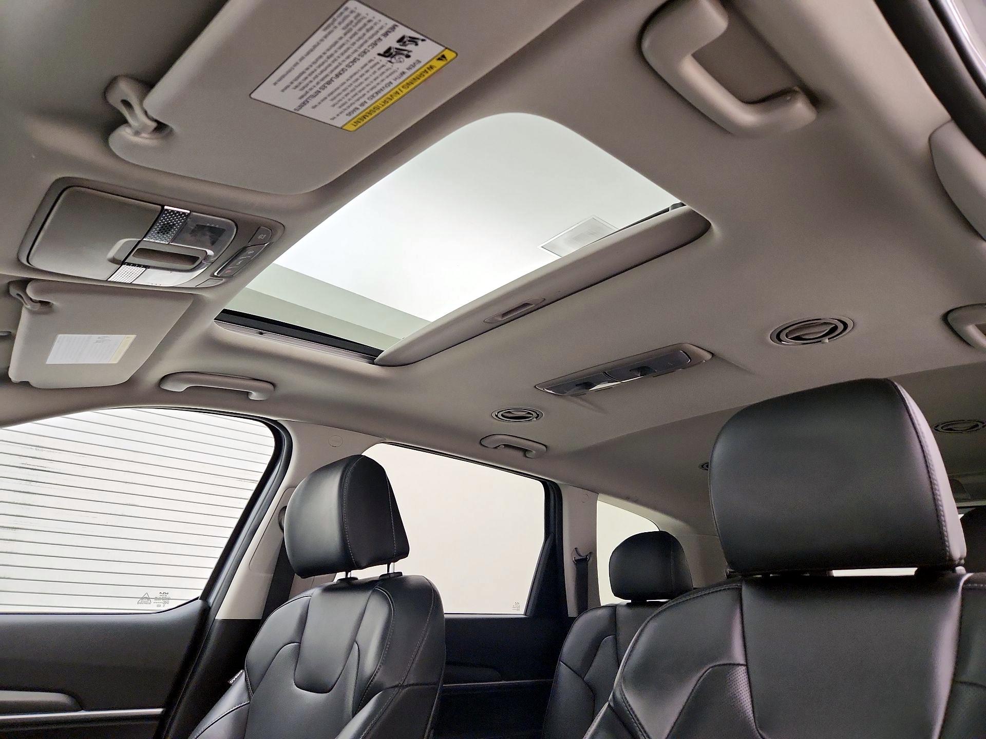 Thumbnail: 2022 Kia Telluride - 20