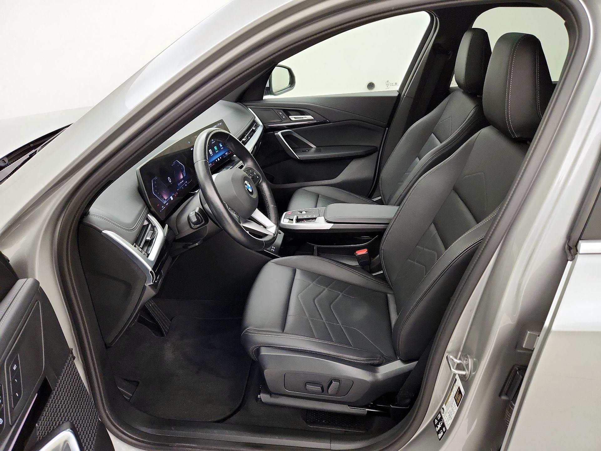 Thumbnail: 2024 BMW X1 - 11