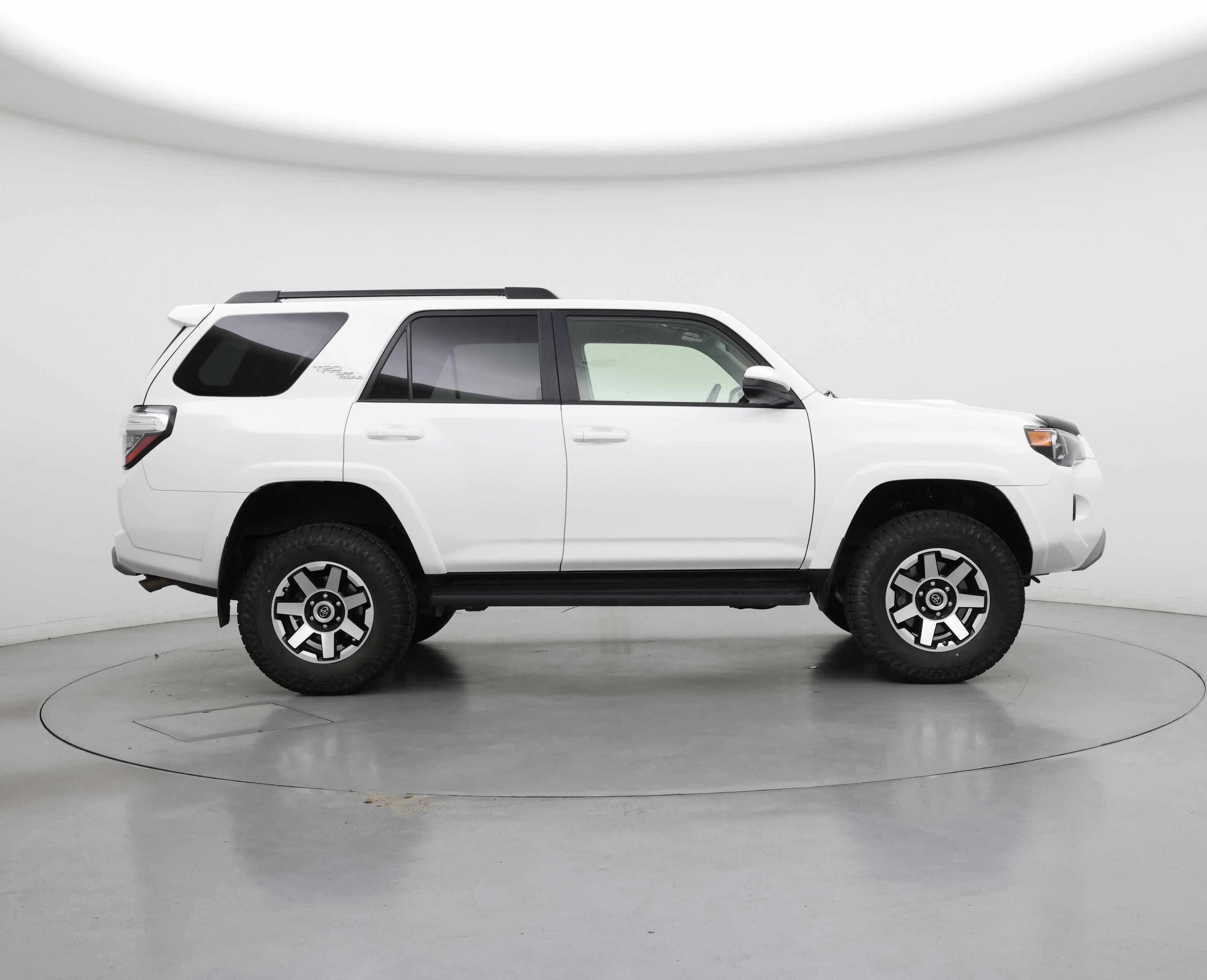 Thumbnail: 2021 Toyota 4Runner - 7