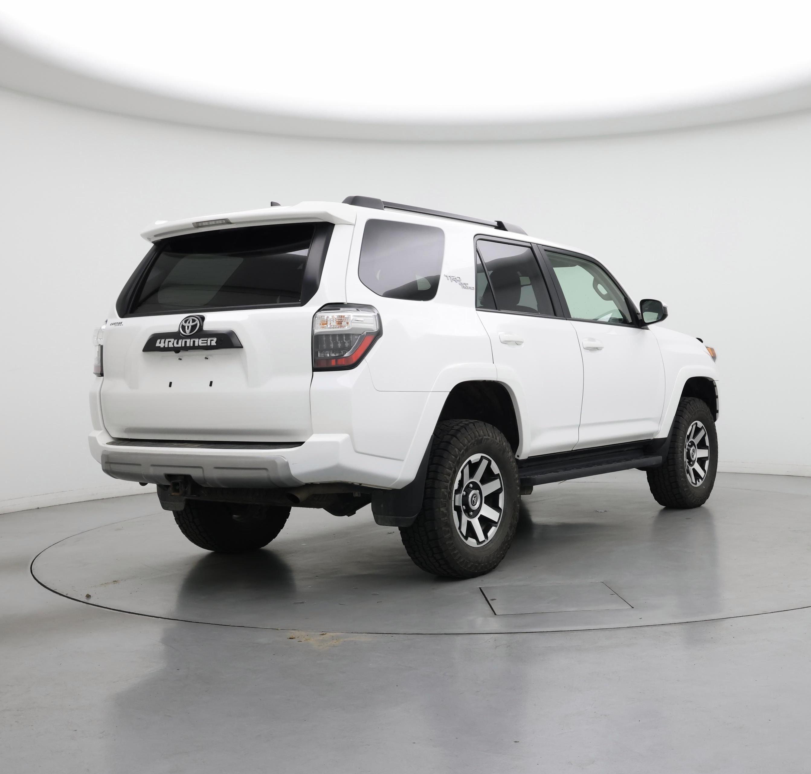 Thumbnail: 2021 Toyota 4Runner - 8