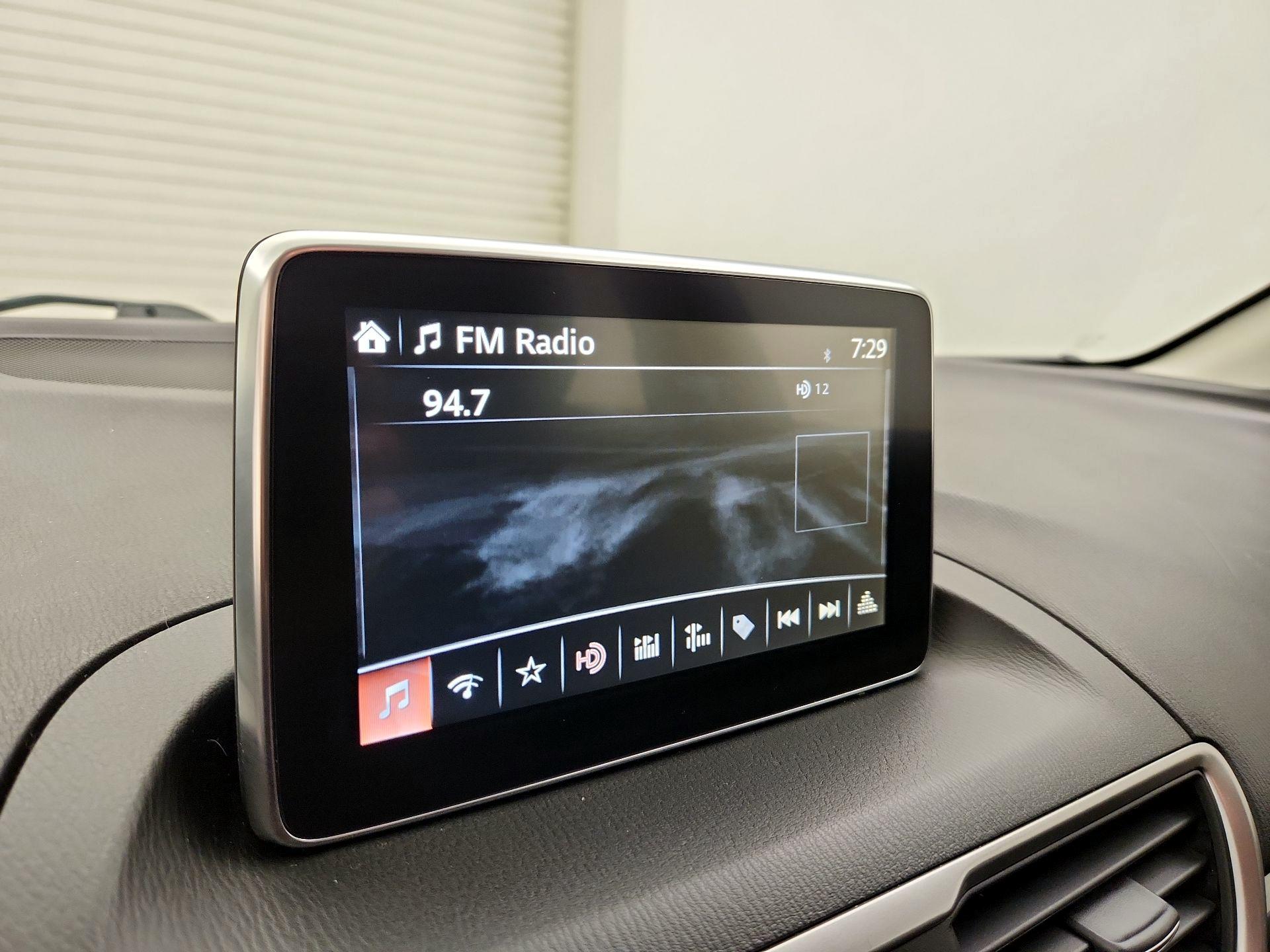 Thumbnail: 2016 Mazda Mazda3 - 16