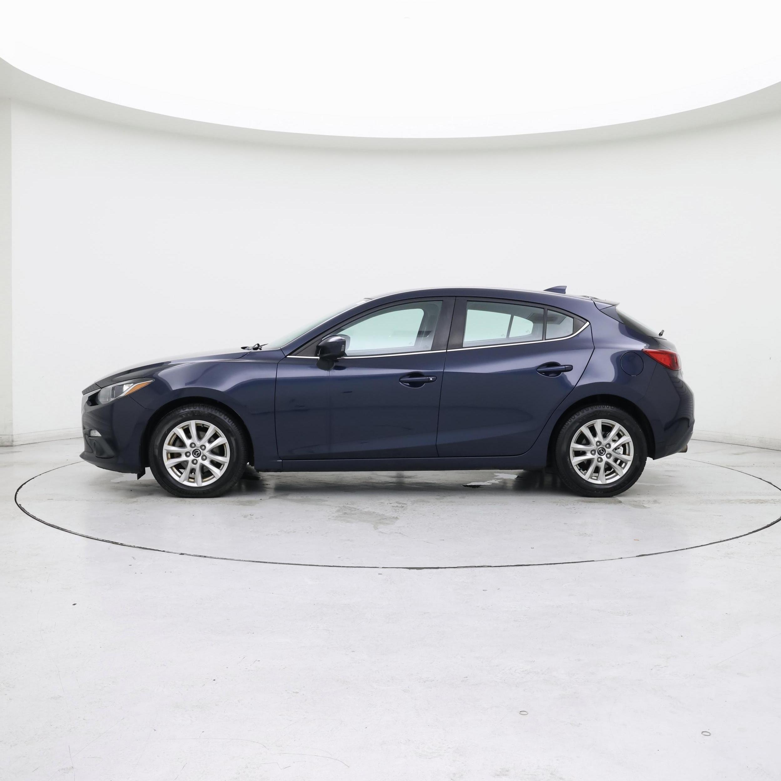 Thumbnail: 2016 Mazda Mazda3 - 3