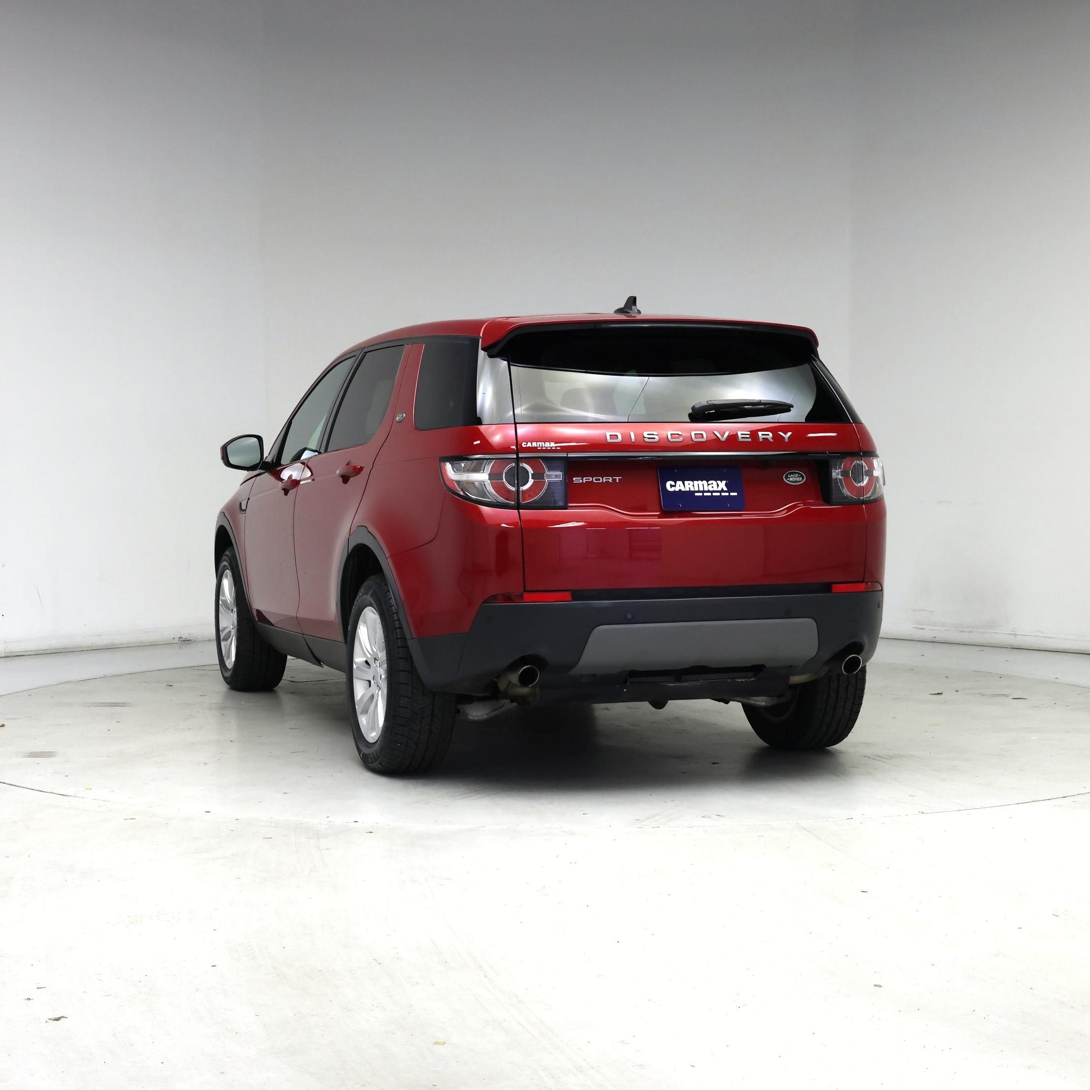 Thumbnail: 2016 Land Rover Discovery Sport - 6