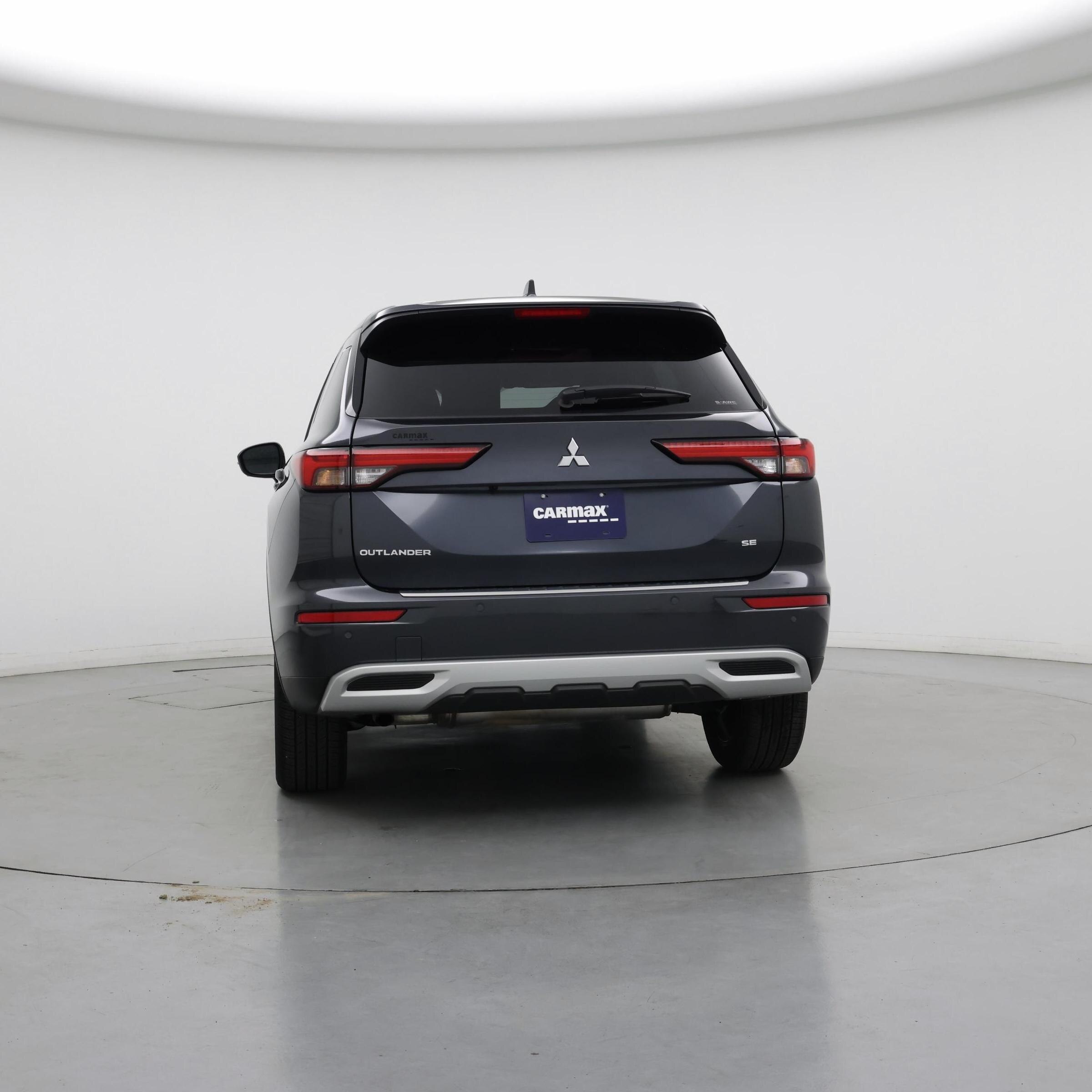 Thumbnail: 2024 Mitsubishi Outlander - 6