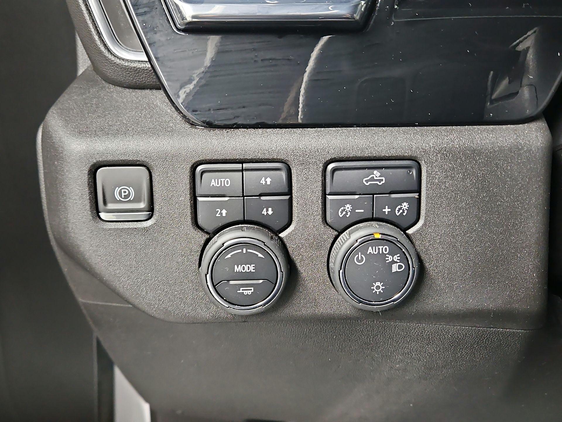 Thumbnail: 2024 Chevrolet Silverado 1500 - 13