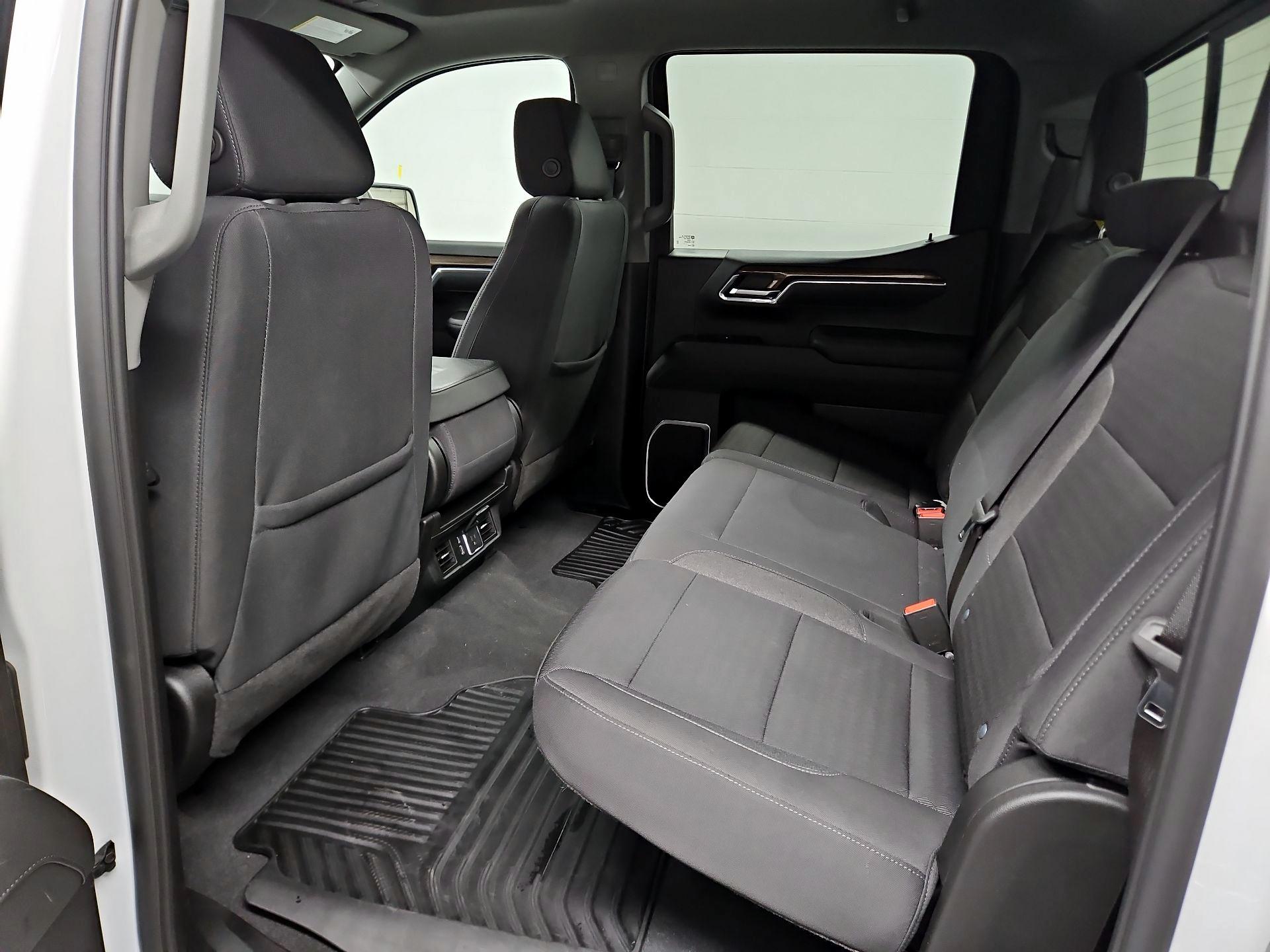 Thumbnail: 2024 Chevrolet Silverado 1500 - 20