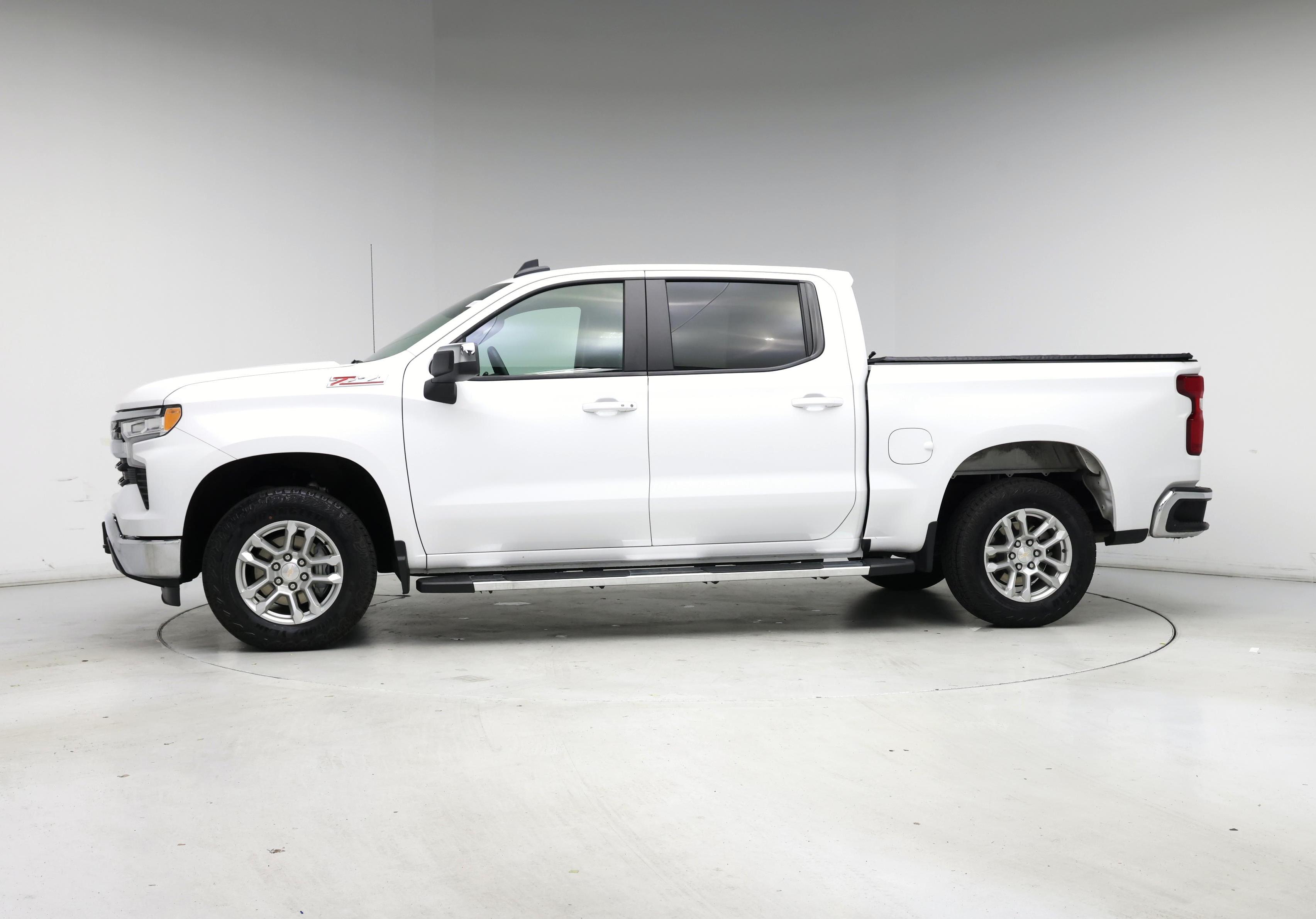 Thumbnail: 2024 Chevrolet Silverado 1500 - 3