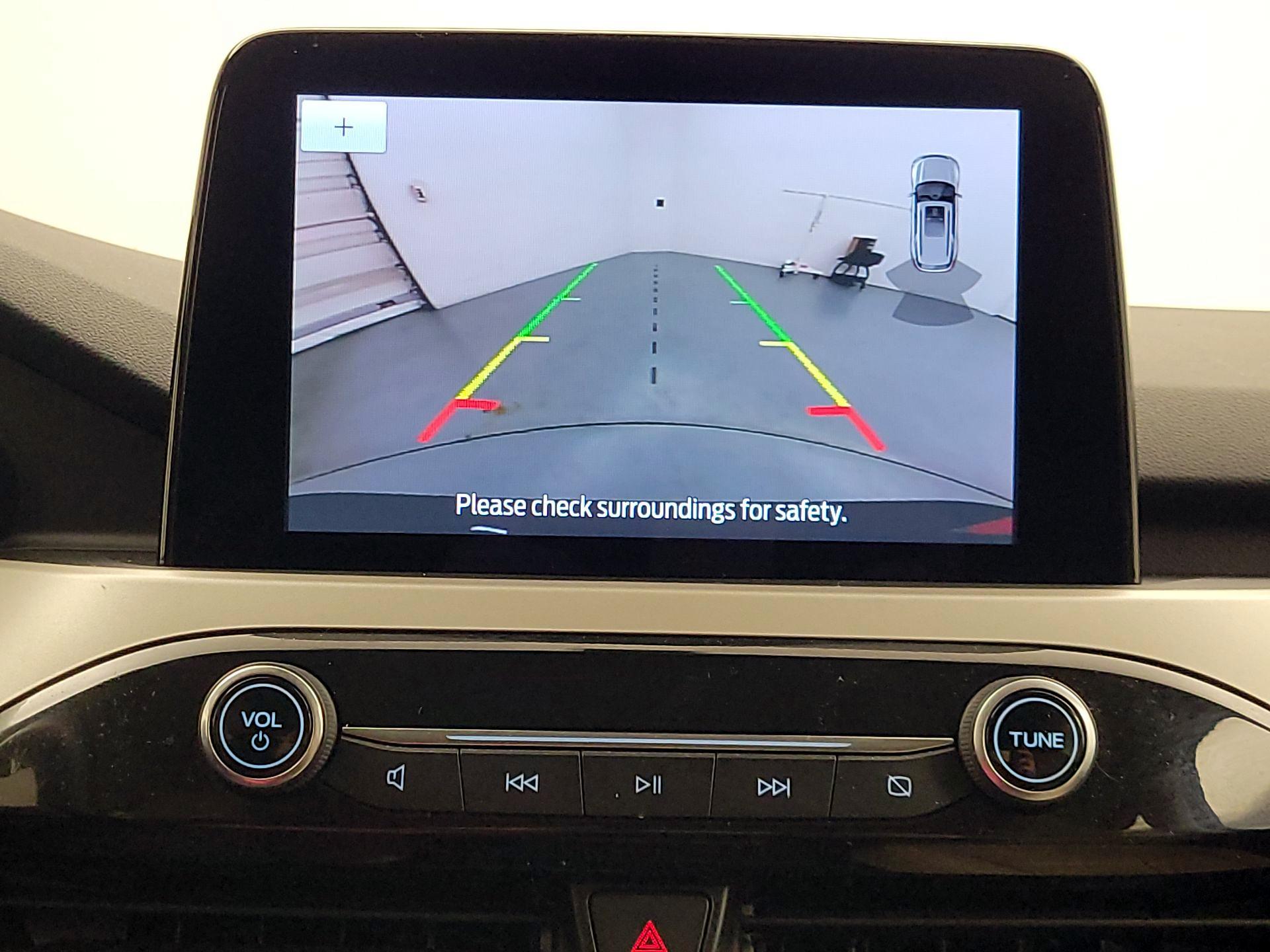 Thumbnail: 2021 Ford Escape - 14