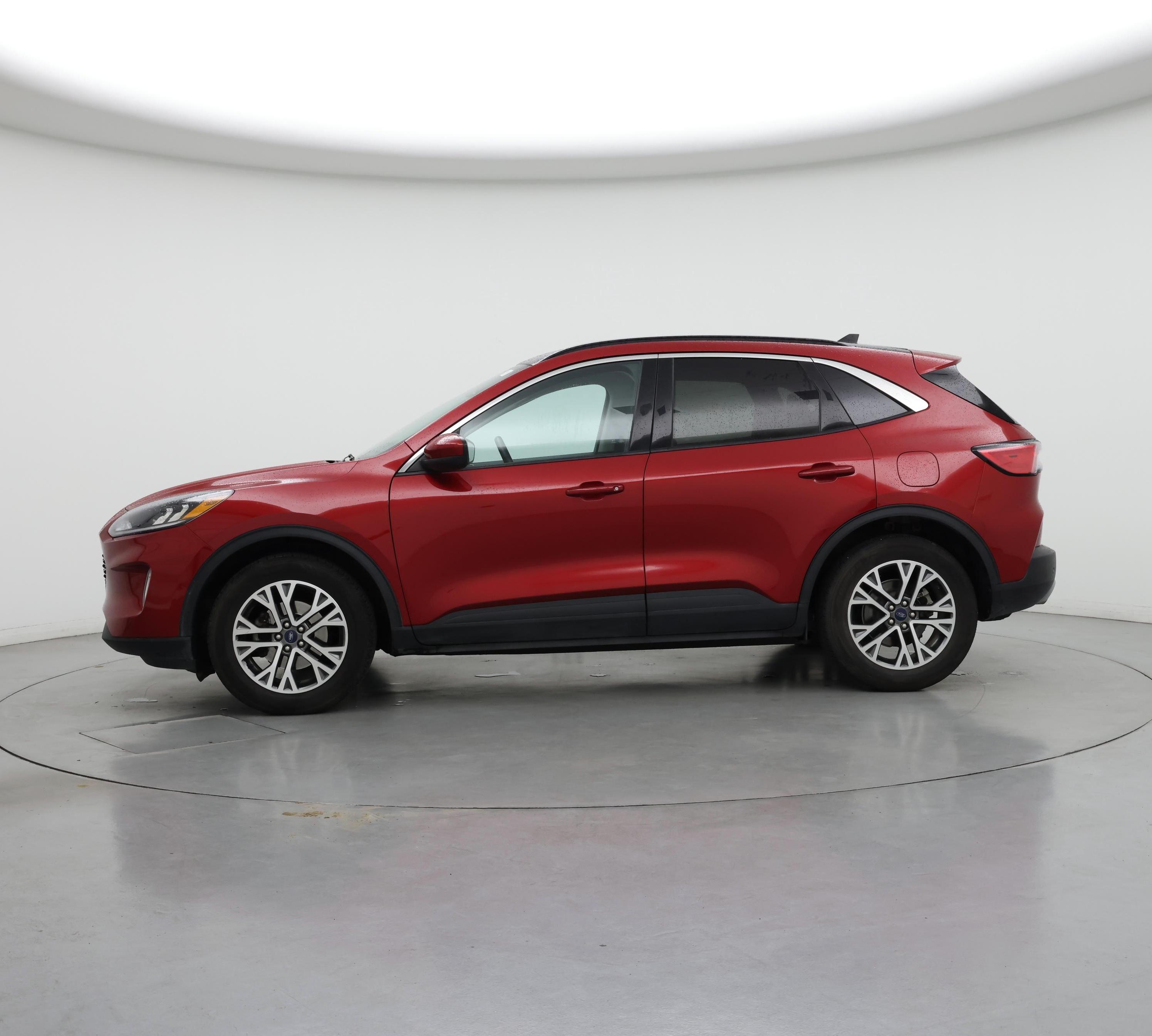 Thumbnail: 2021 Ford Escape - 3